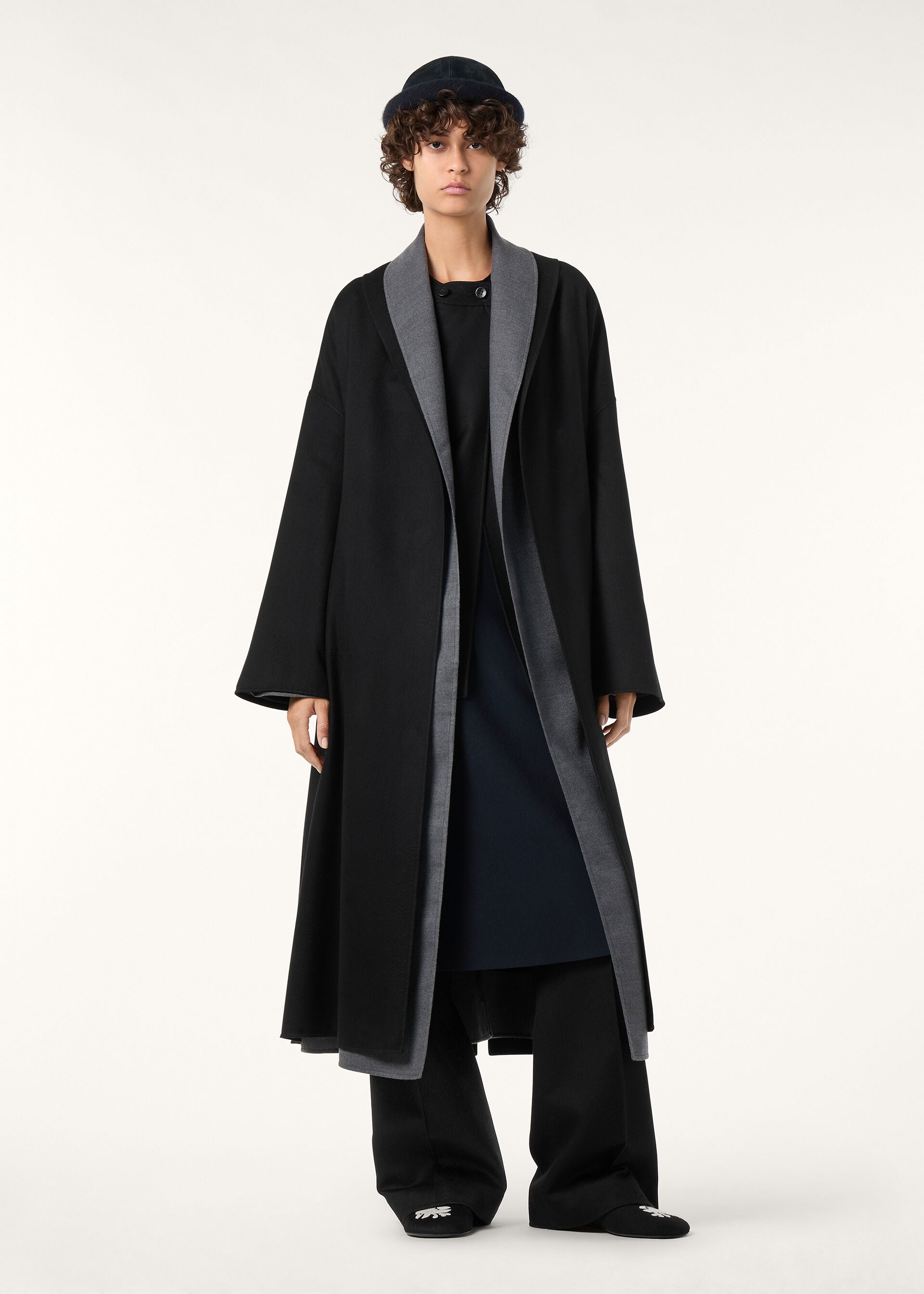 Dorian Royal Lightness™ Coat - Black
