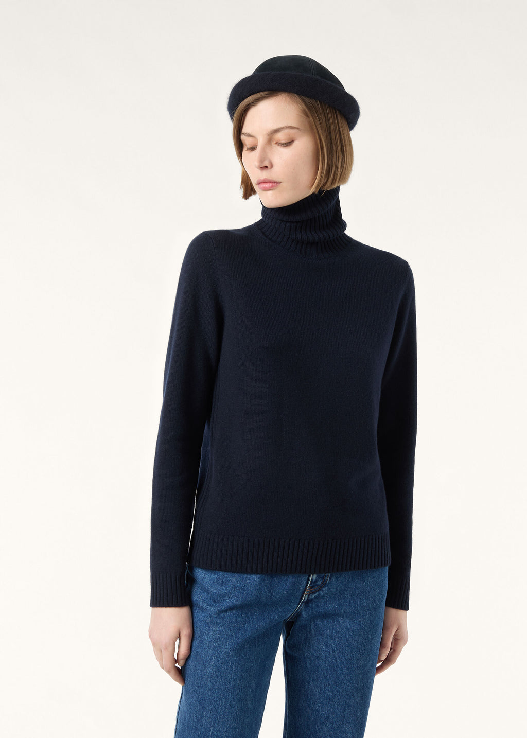 Parksville Turtleneck - Navy Blue