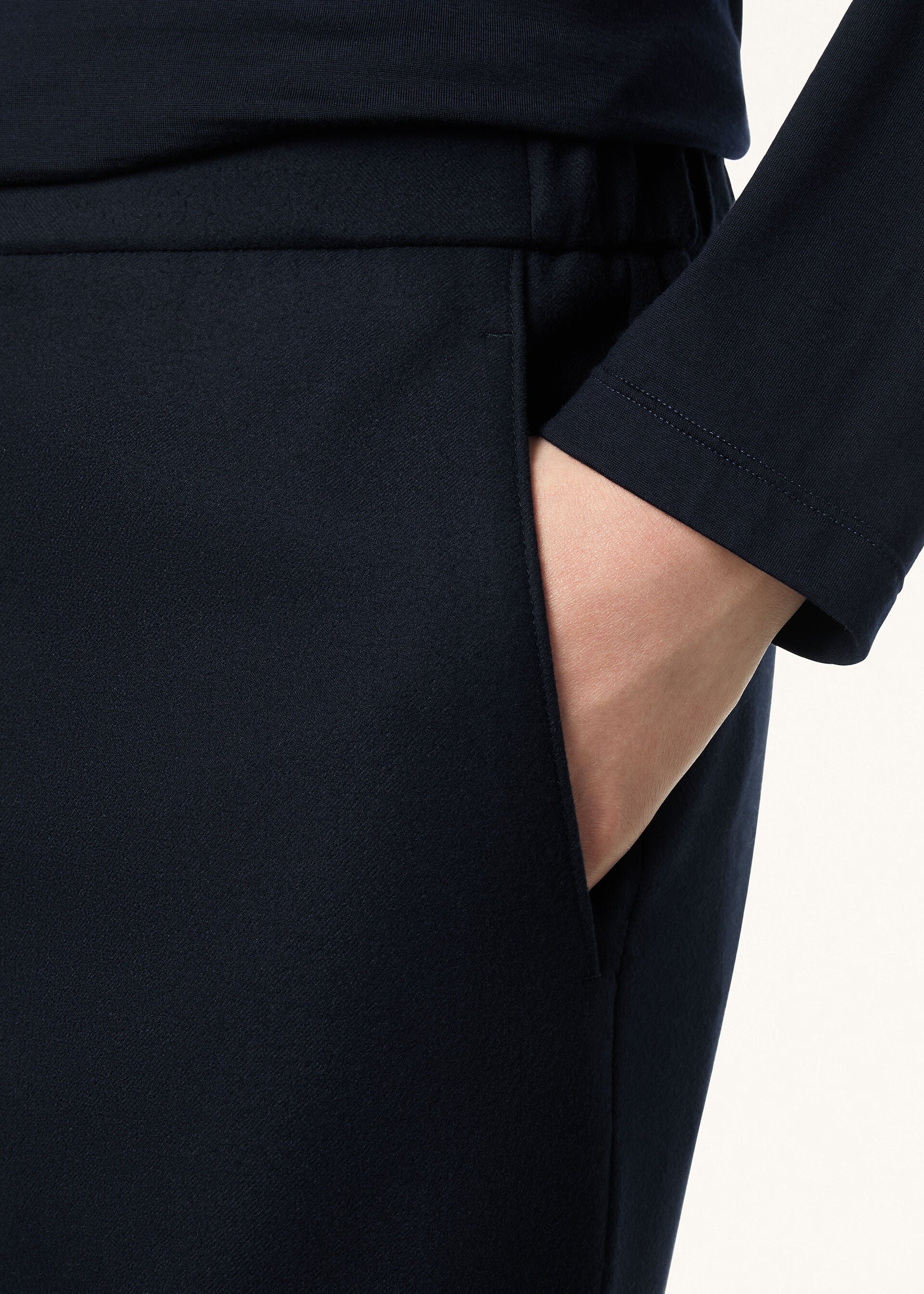 Leisure City The Gift of Kings® Pants - Navy Blue