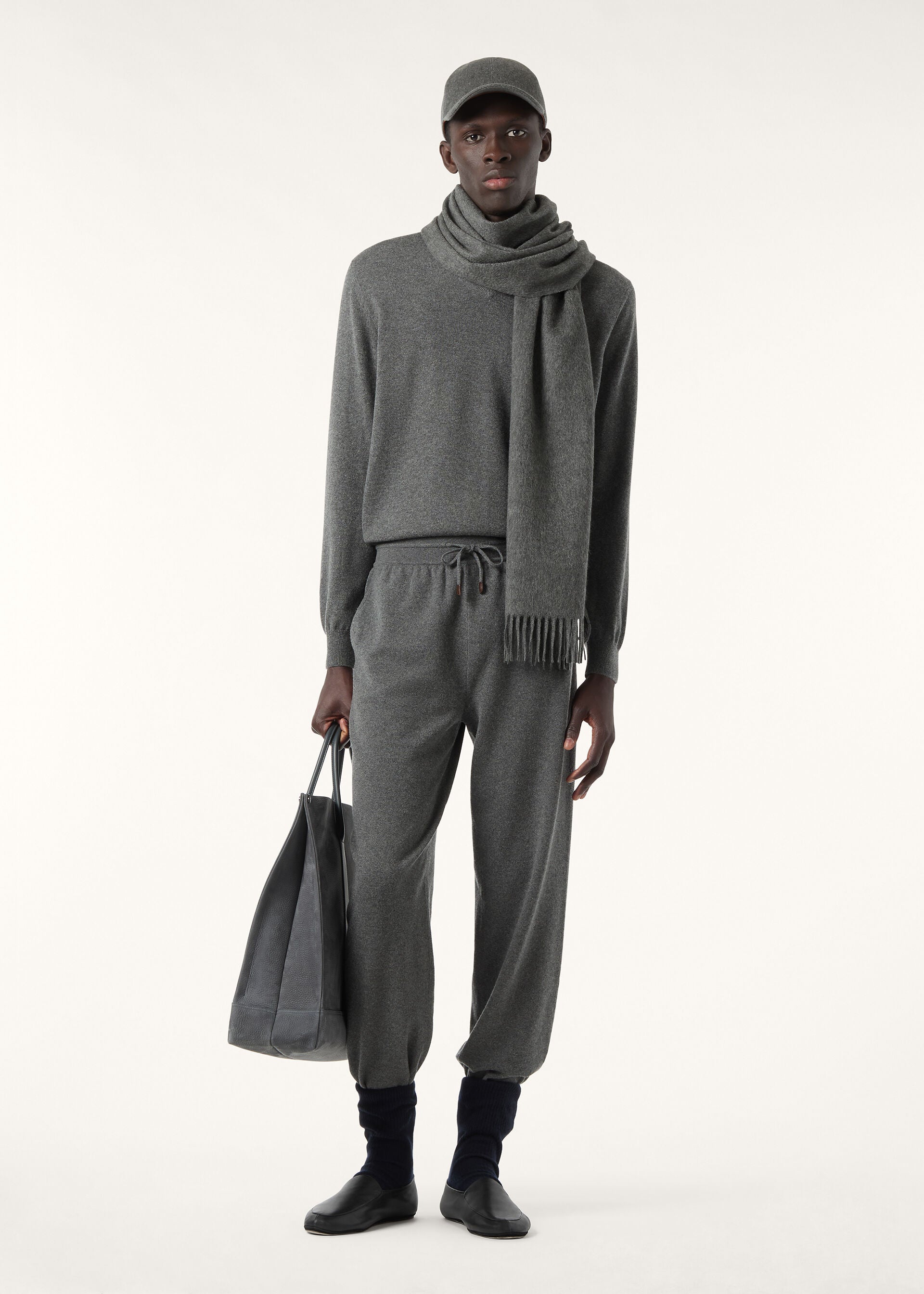 Classic V-Neck - Gray Melange