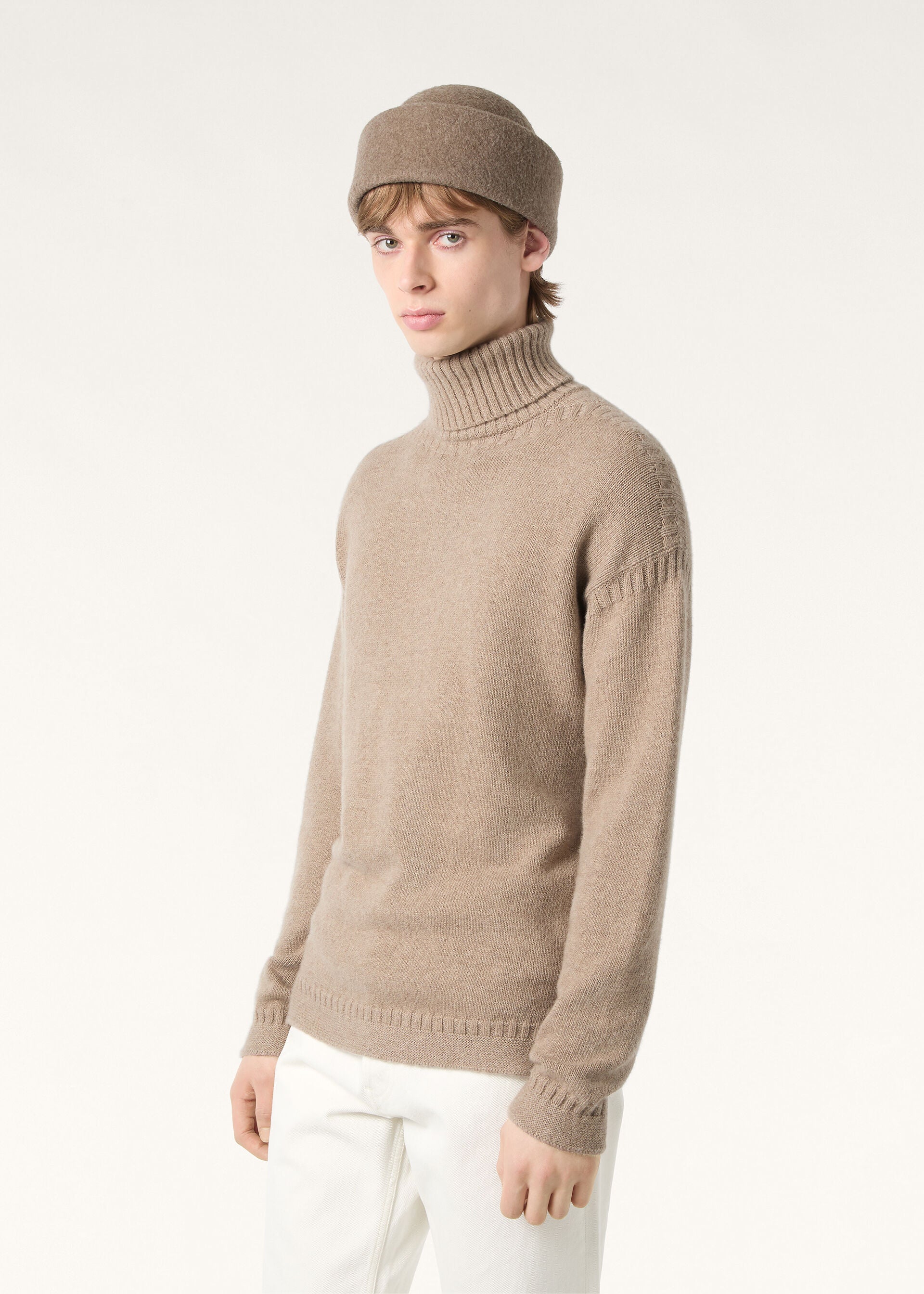 Tyne Turtleneck - Volcanic Soil
