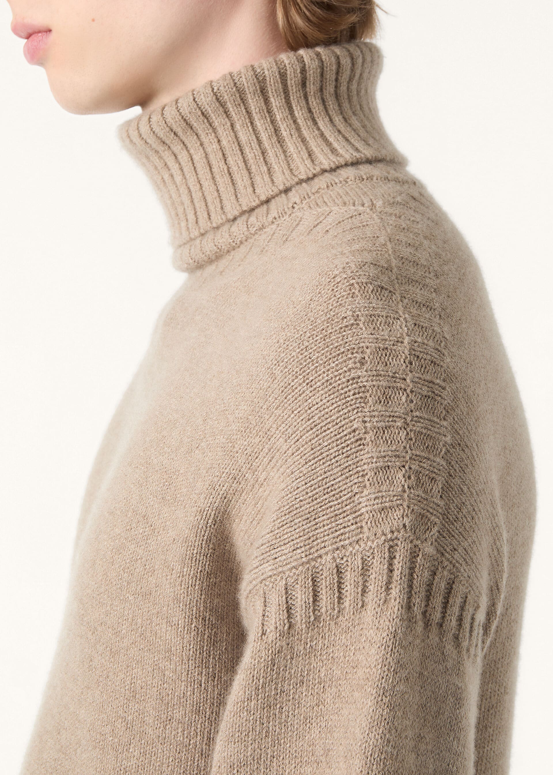 Tyne Turtleneck - Volcanic Soil
