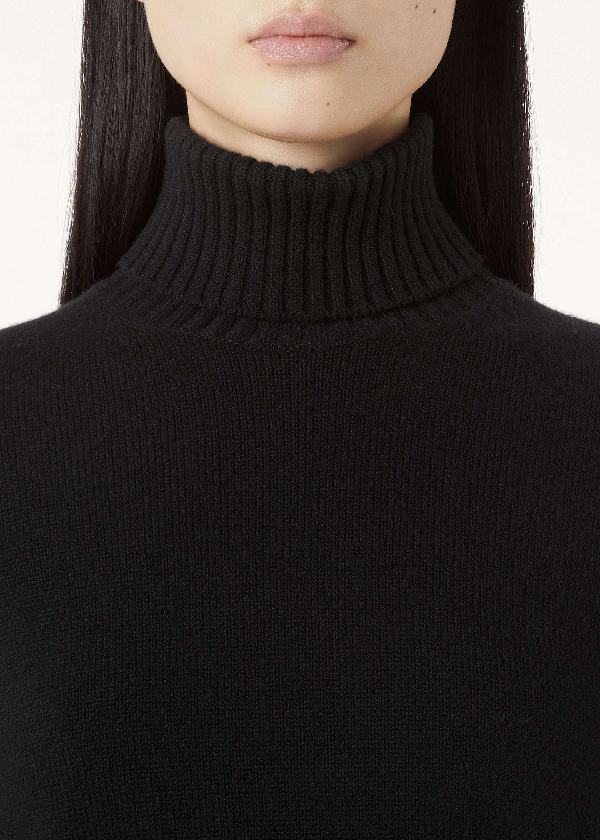 Parksville Turtleneck - Black