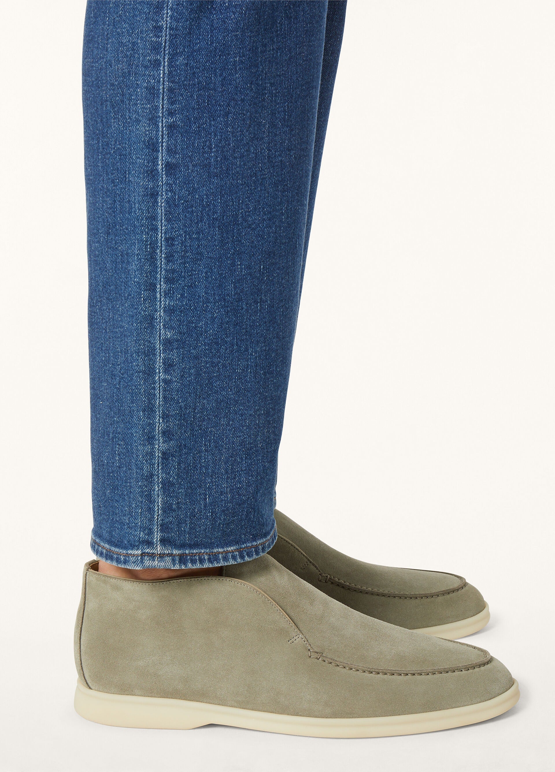 Open Walk Ankle Boot - Army Gray