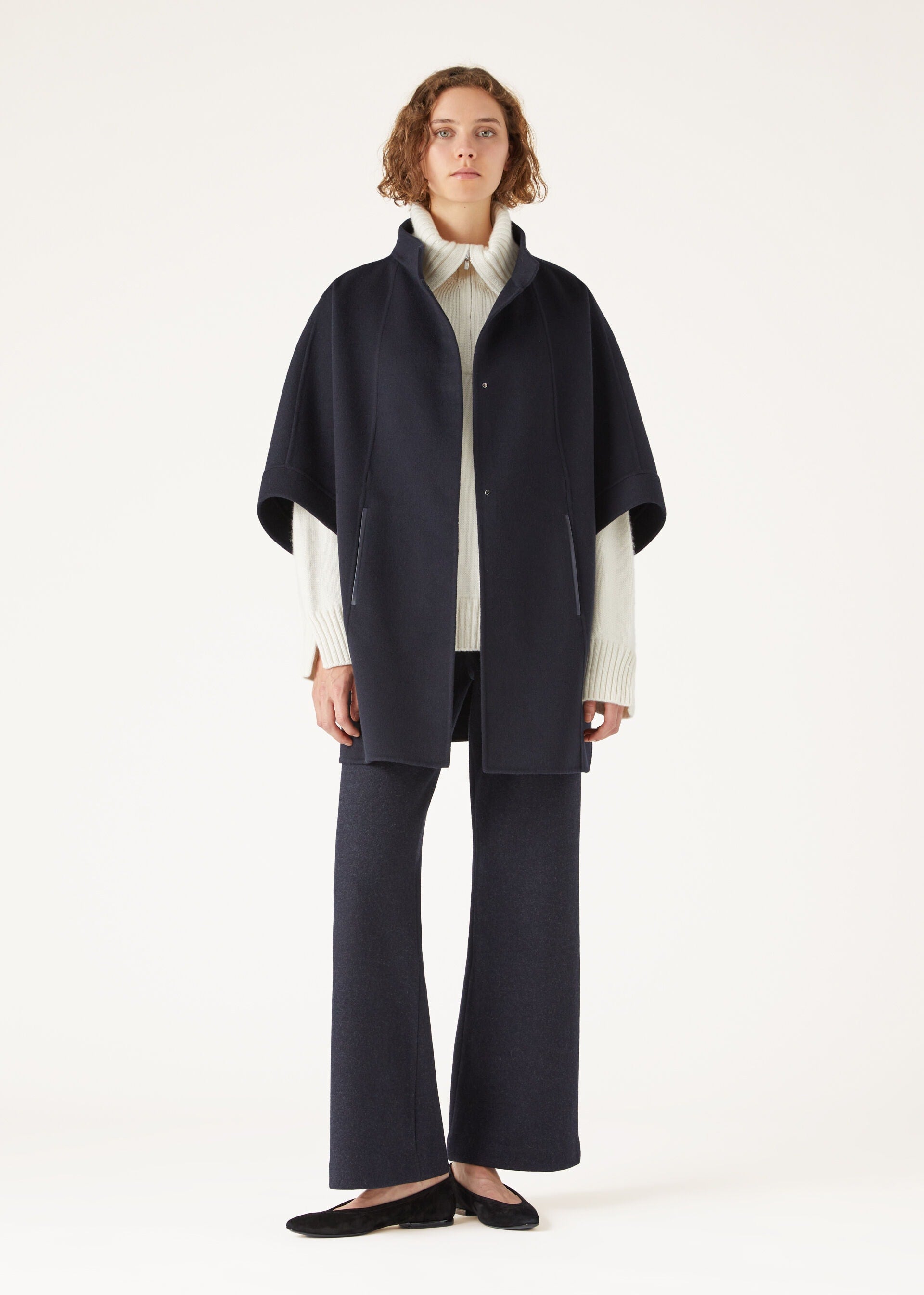 Salzburg Cape - Navy Blue