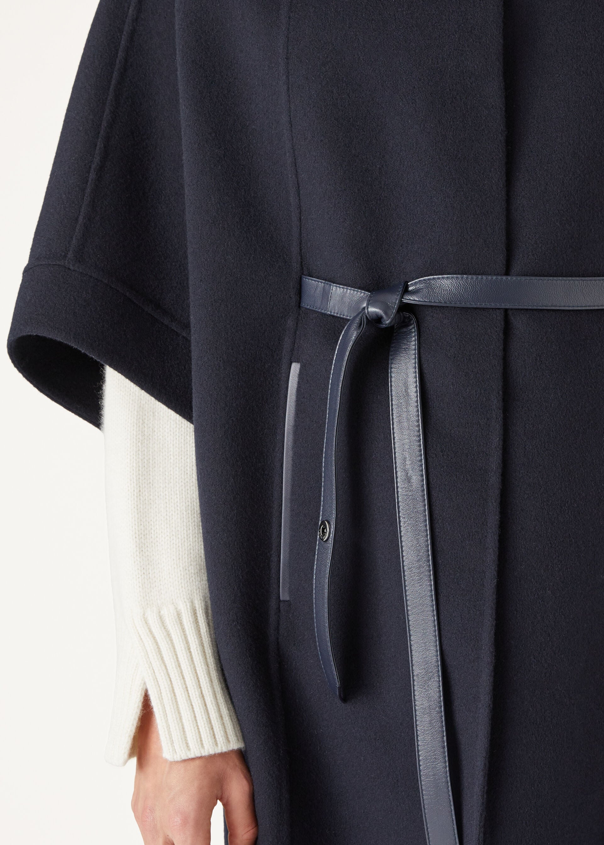 Salzburg Cape - Navy Blue
