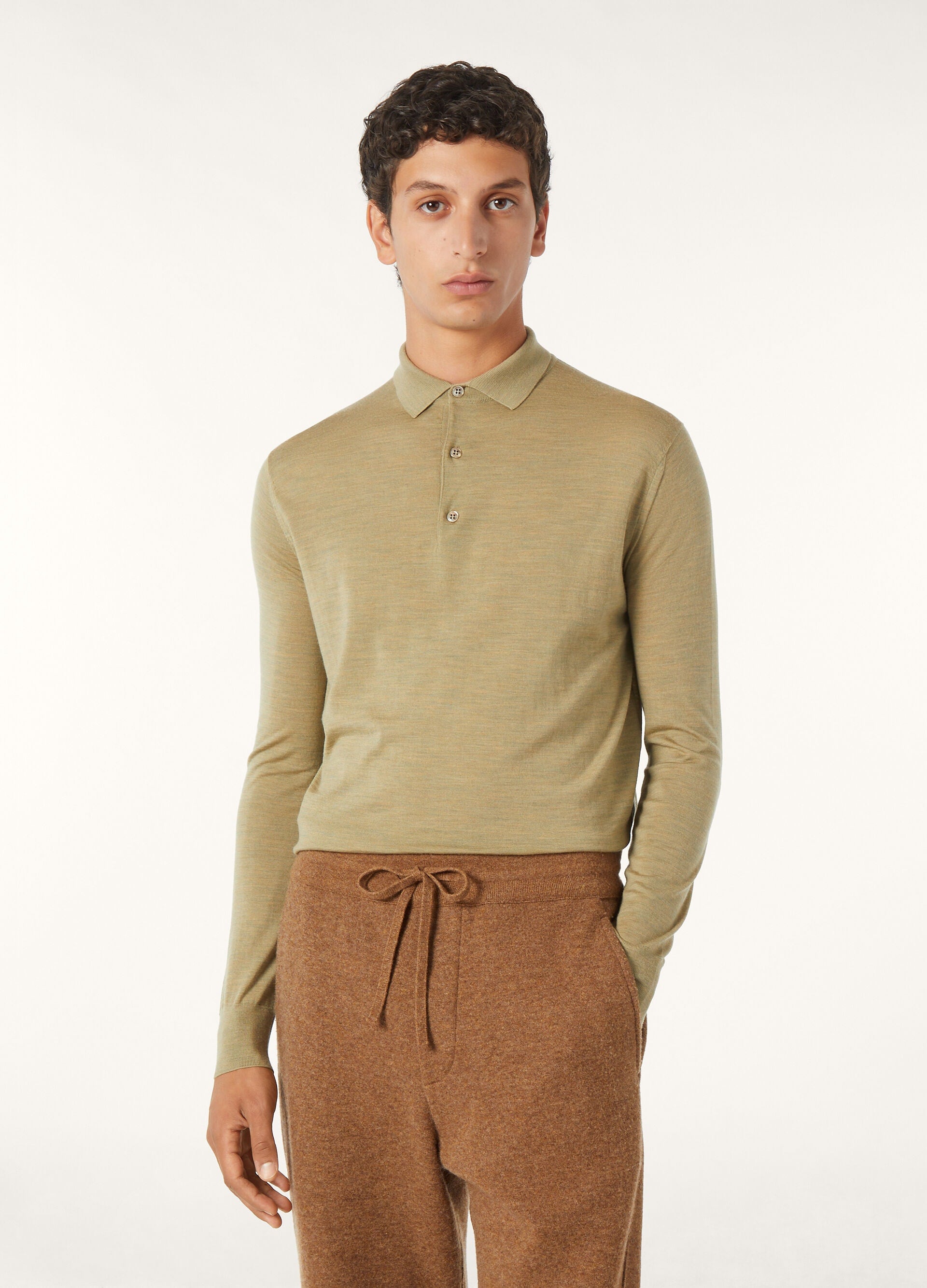 Polo - Dried Artemisia