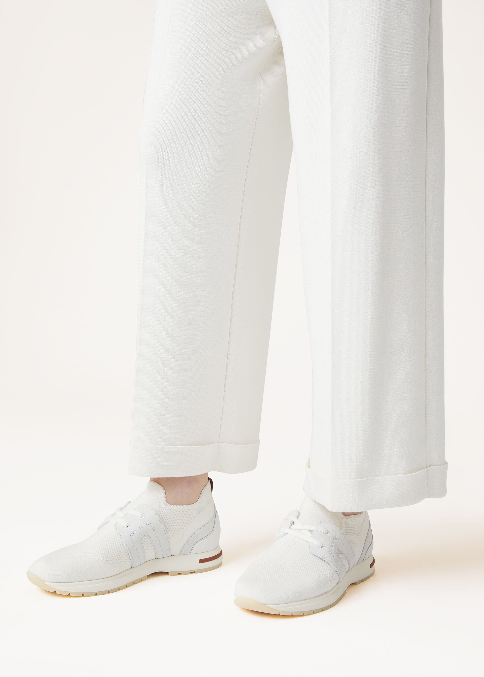 360 LP Lady Flexy Walk Sneaker - White