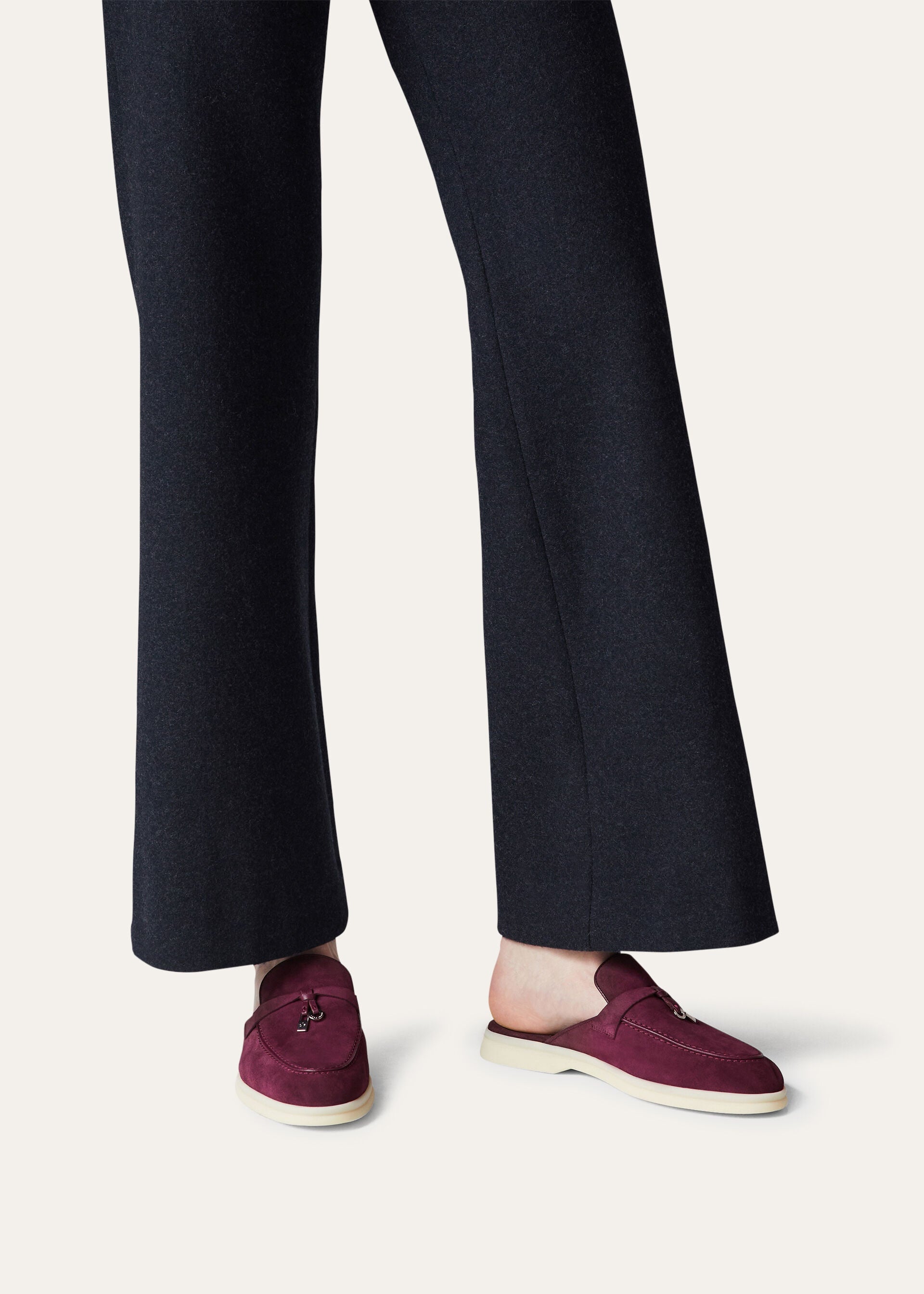 Charms Walk Babouche Loafer - Aguaje