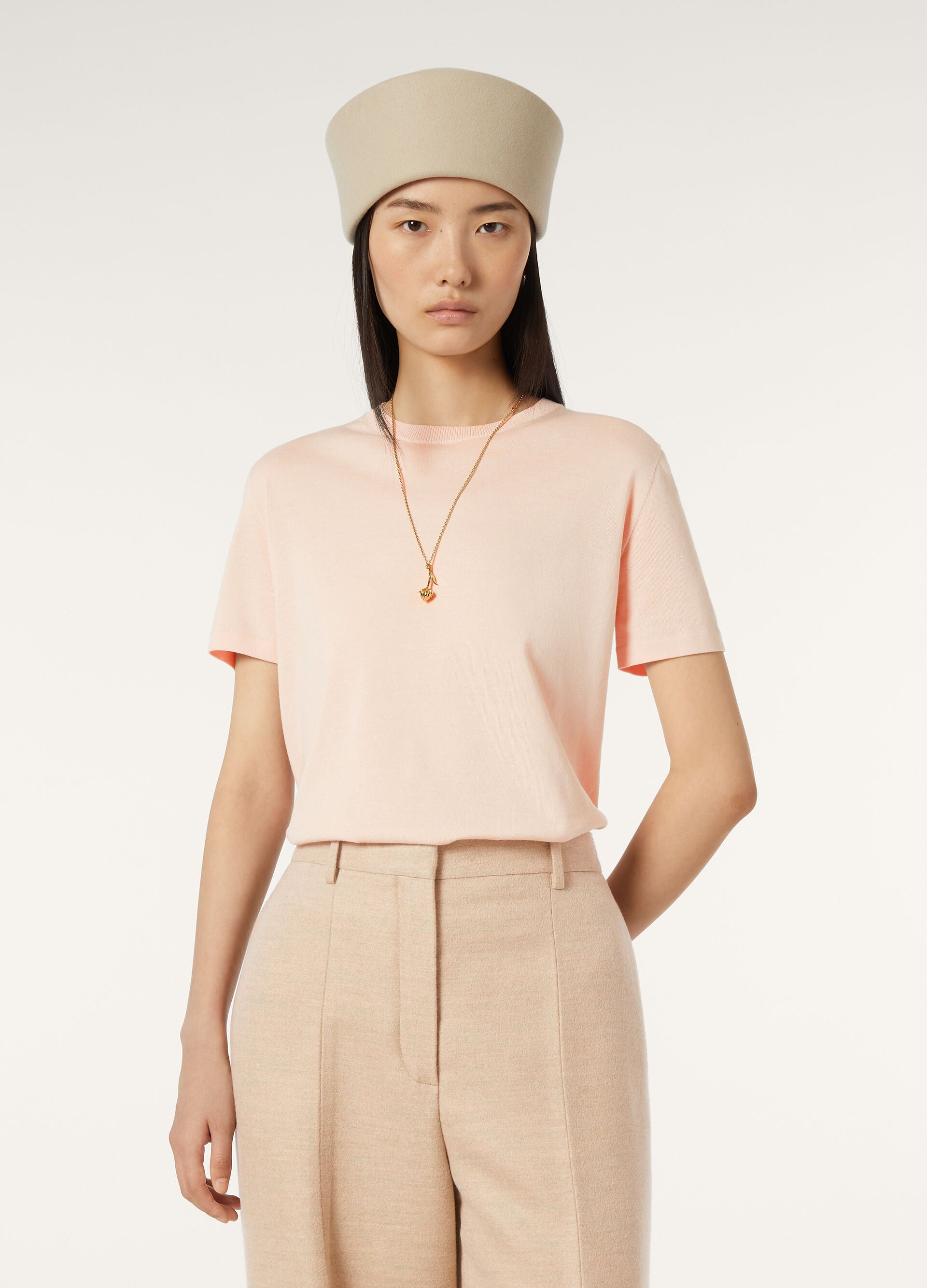 Angera Crewneck - Pink Rice