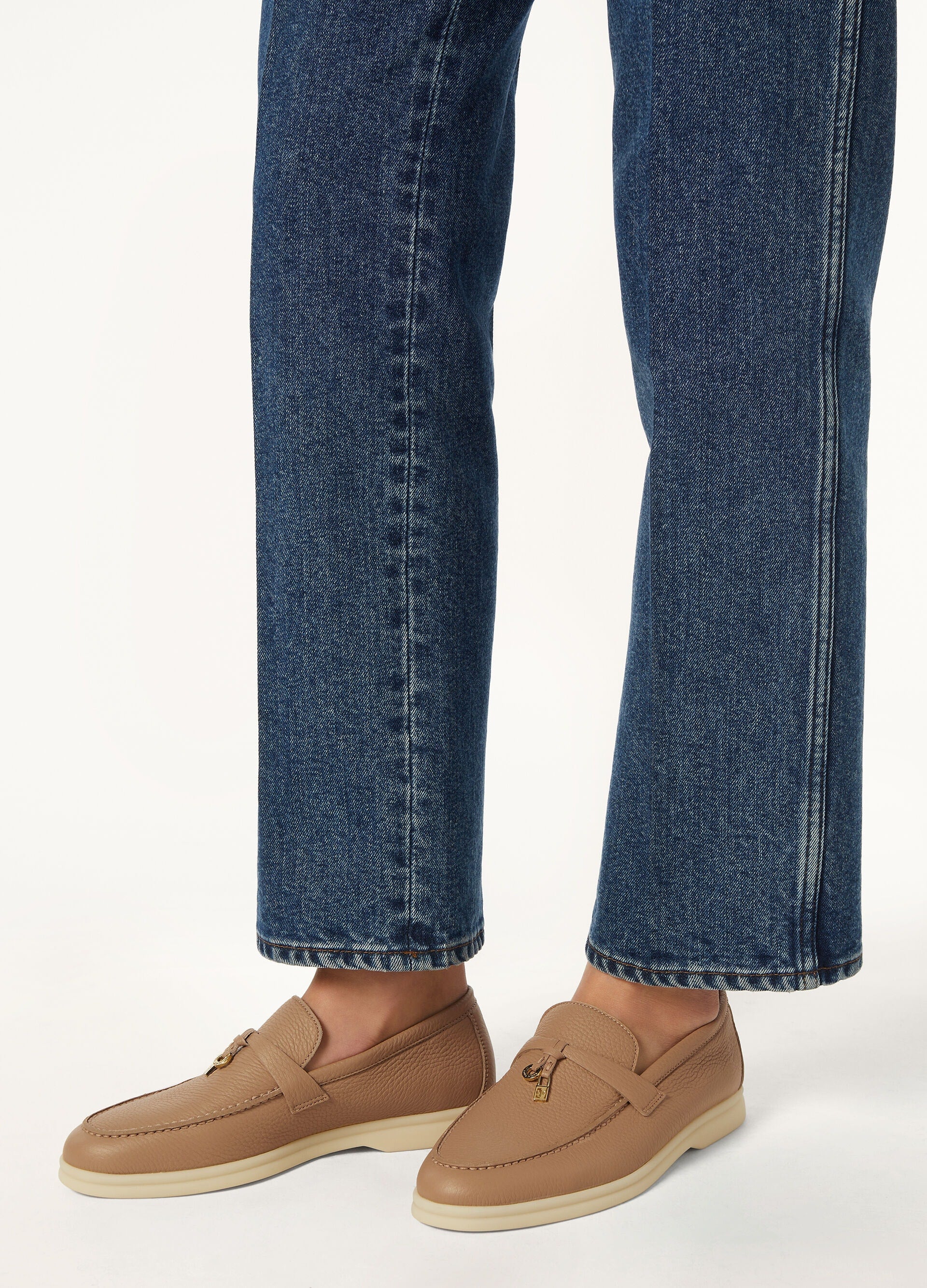 Summer Charms Walk Loafer - Cream Bignet