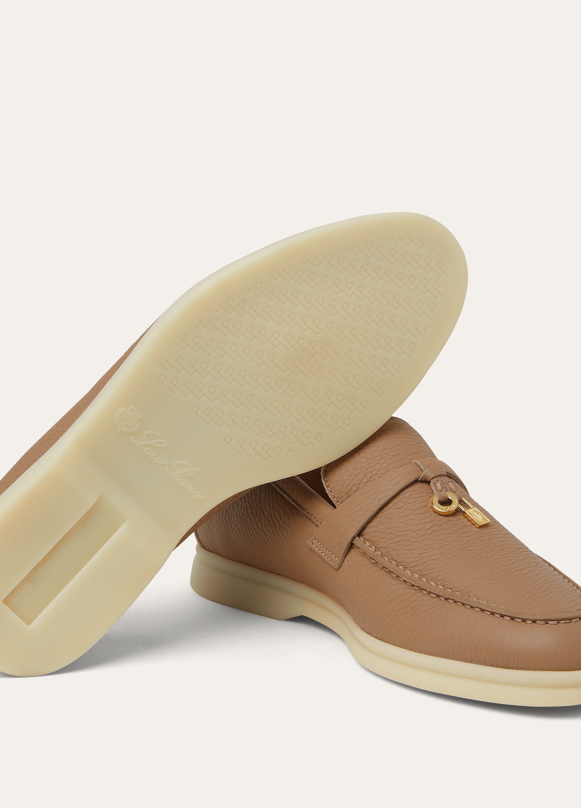 Summer Charms Walk Loafer - Cream Bignet