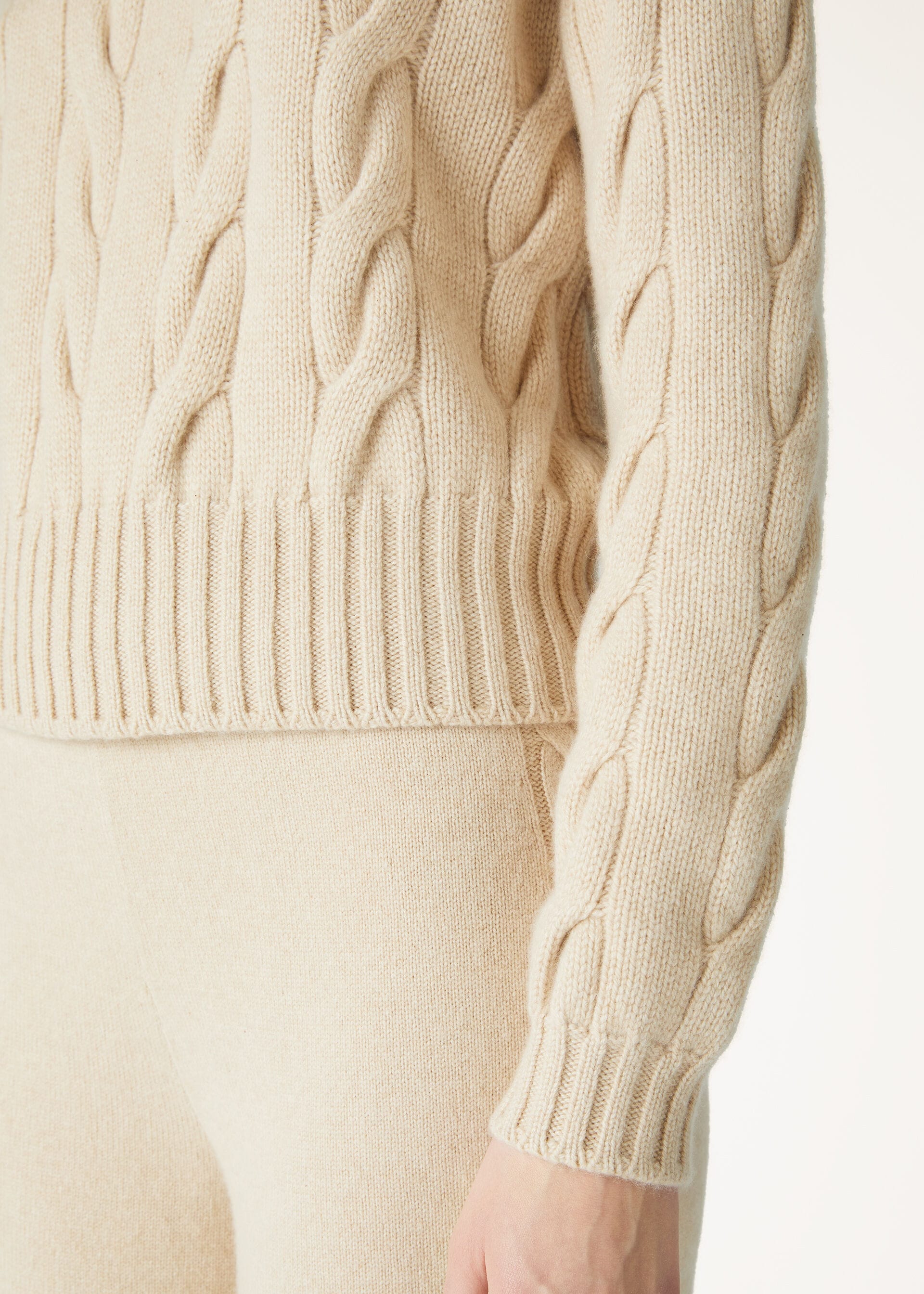 Napier Crewneck - Creamy Cashmere Melange