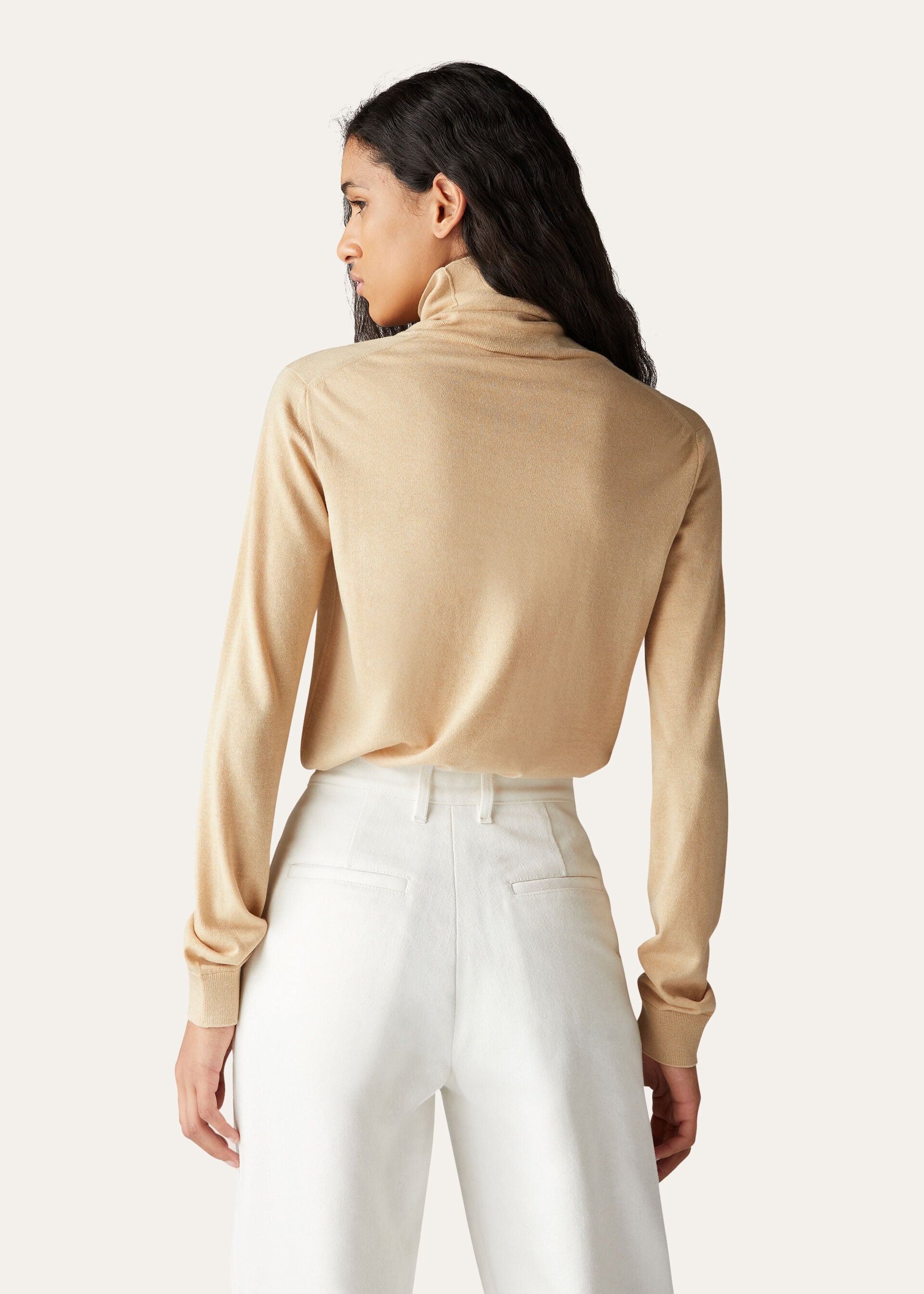 Turtleneck - Natural Light Vicuna