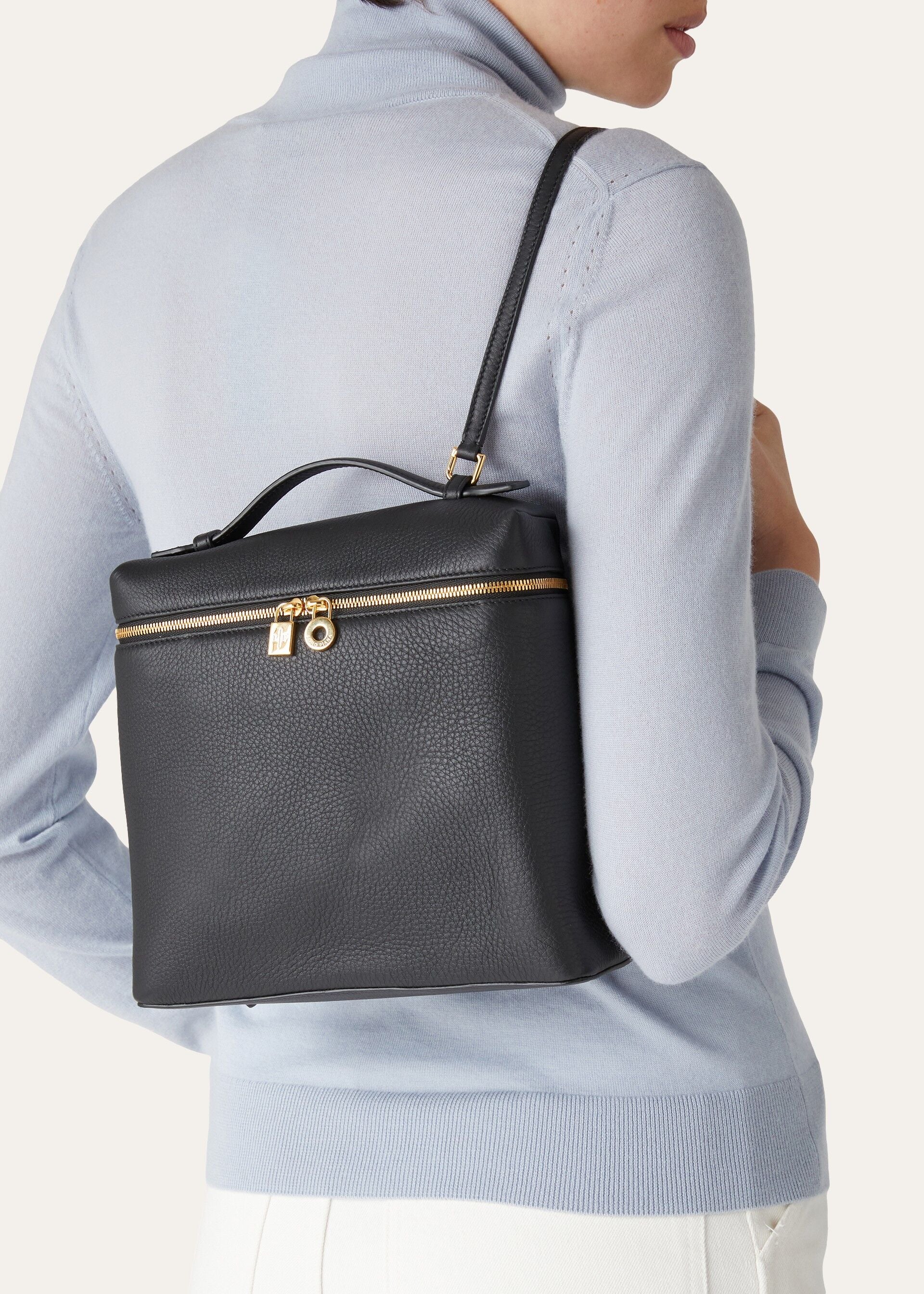 Extra Pocket backpack L23.5 - Black/Sun Gold
