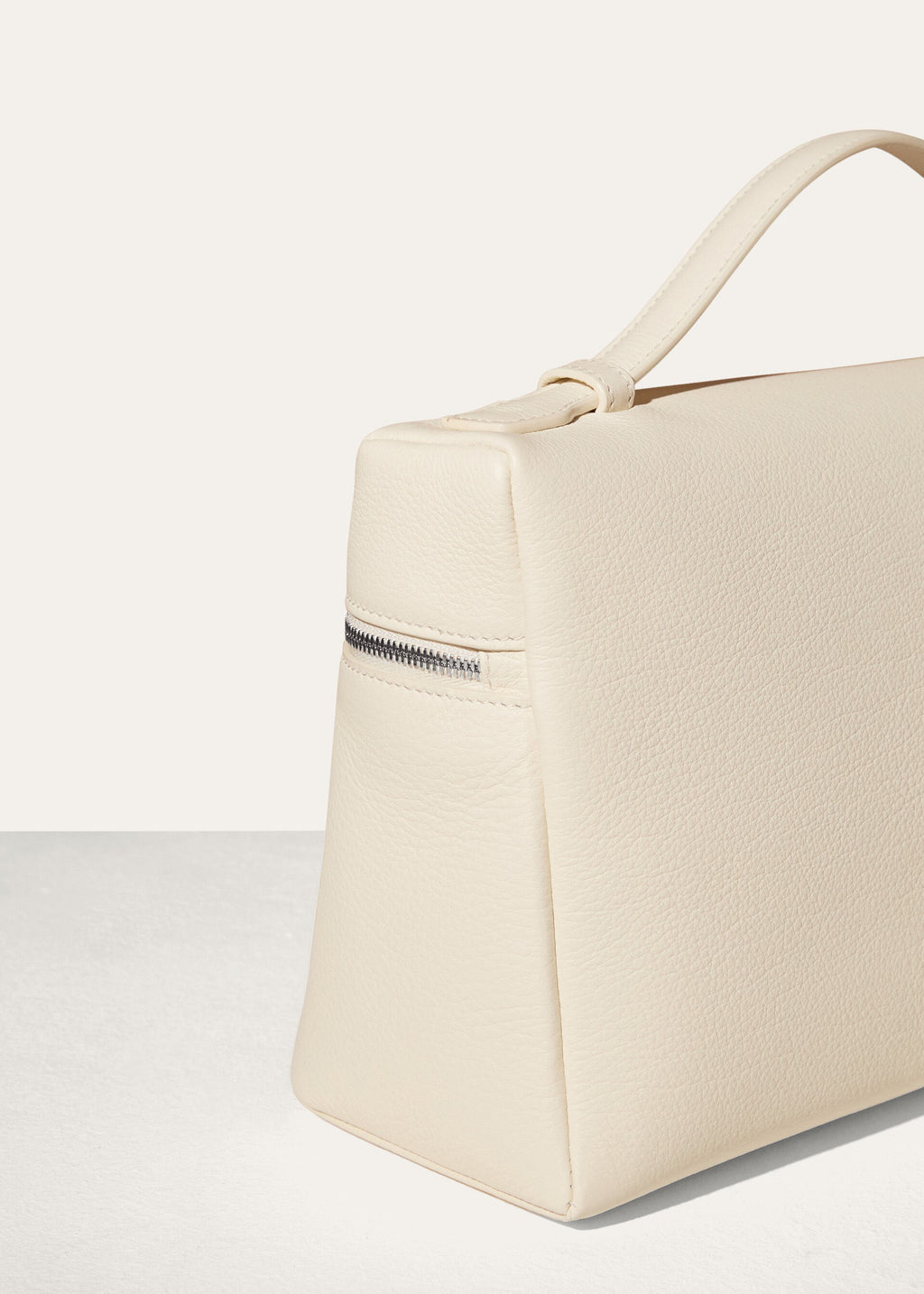 Extra Pocket L27 - Whisper White