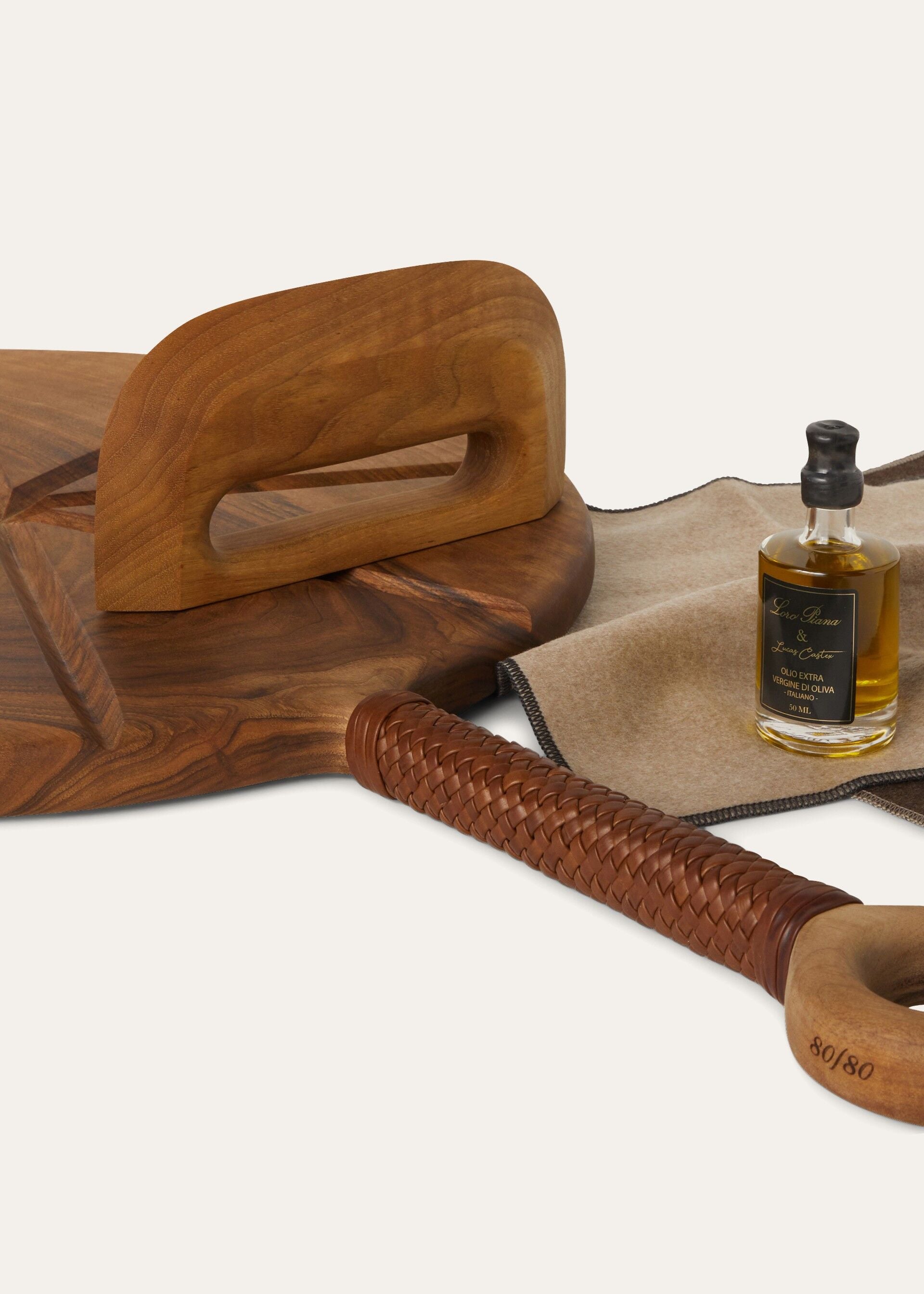 Pizza Cutting Board - Walnut