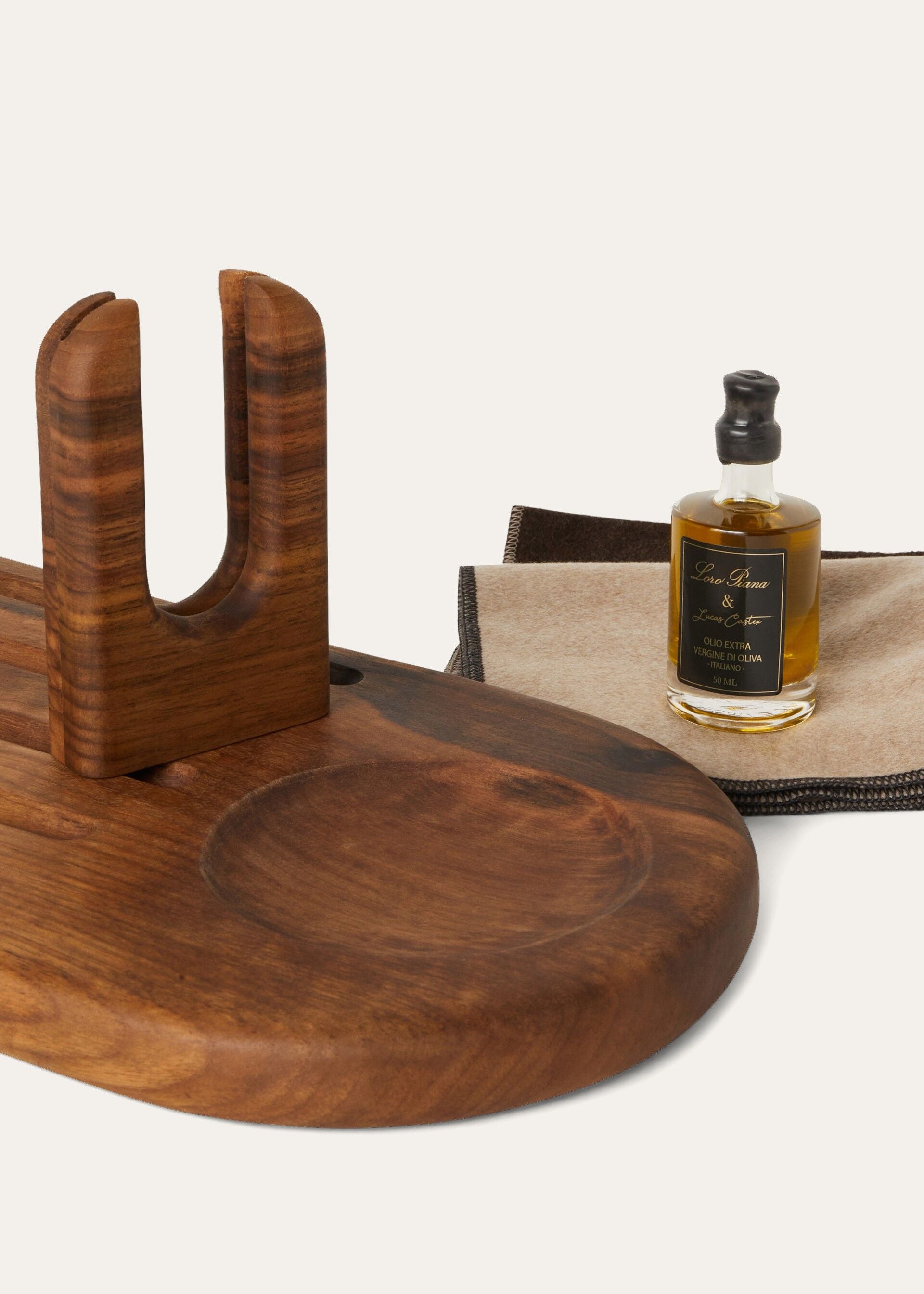 Olive Cutting Board - Walnut