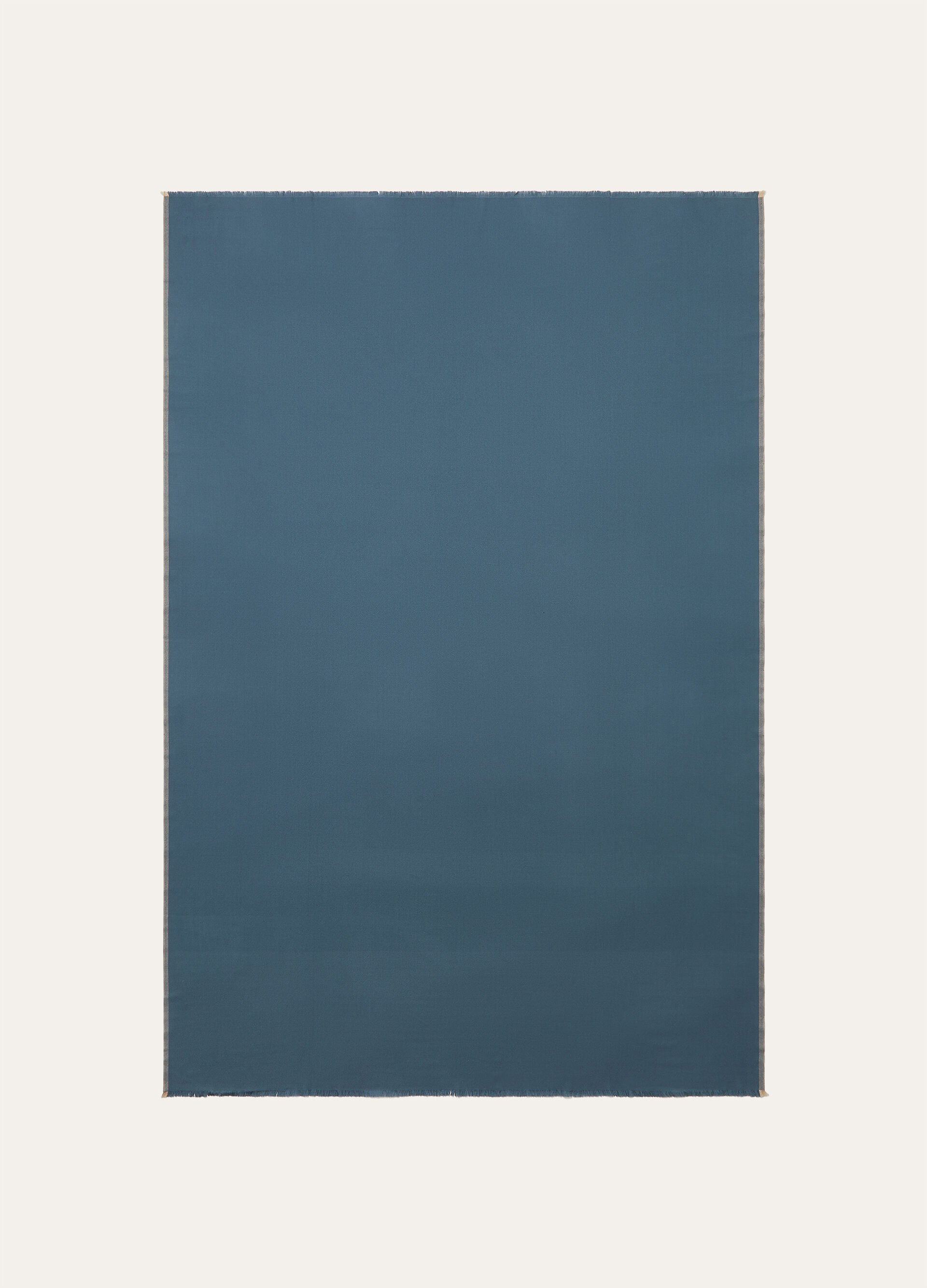 The Gift of Kings® Throw Blanket - Malachite / Shaded Cloud