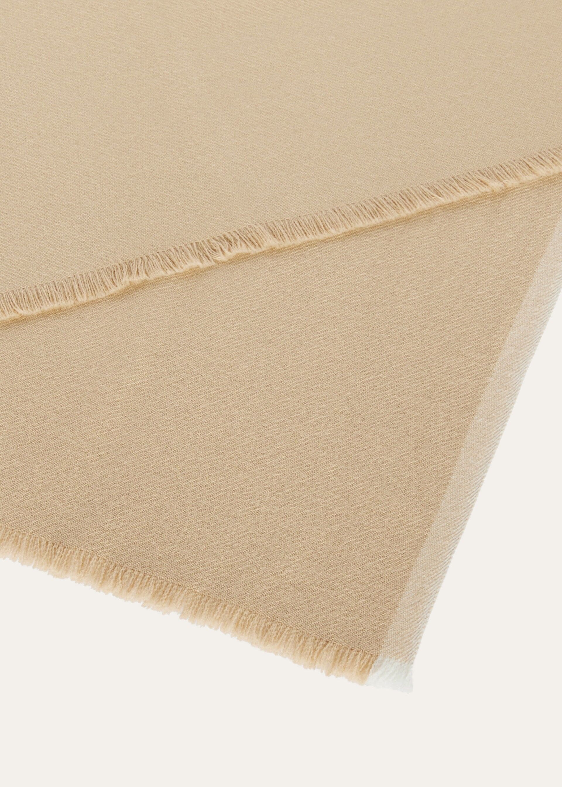 The Gift of Kings® Throw Blanket - Shaded Cloud/ White