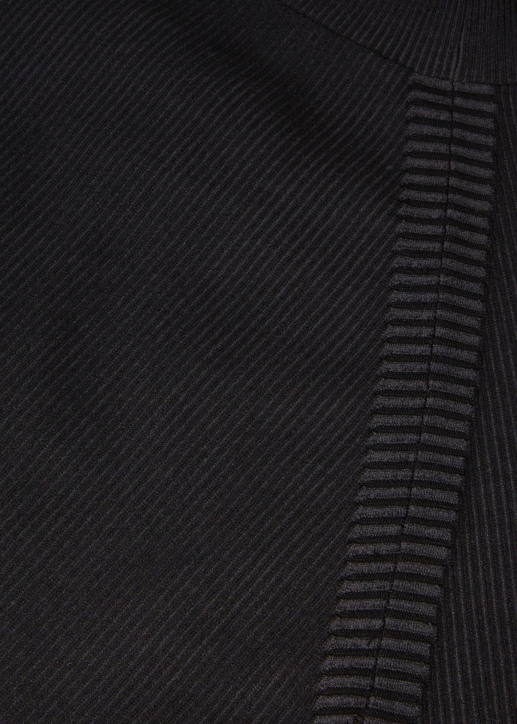 Lagorai Turtleneck - Black Sand