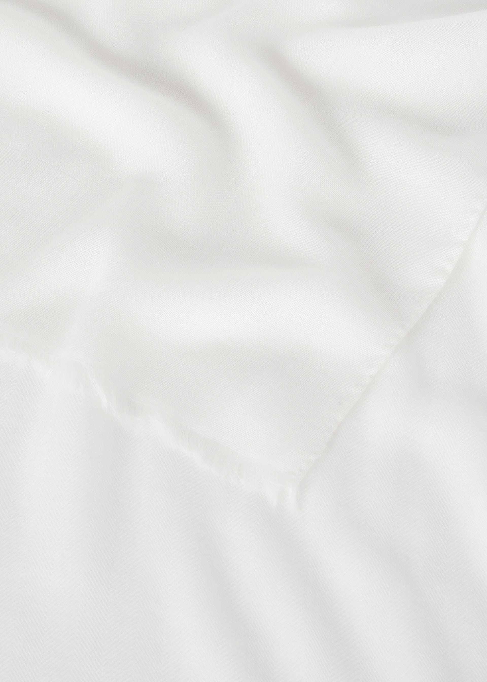 Maxi Crest Stole - White