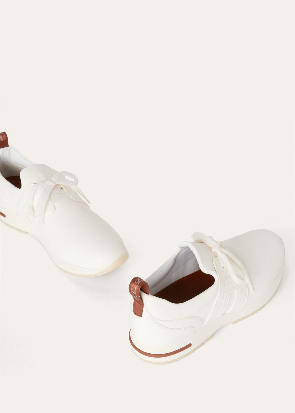 360 LP Flexy Walk Sneaker - White