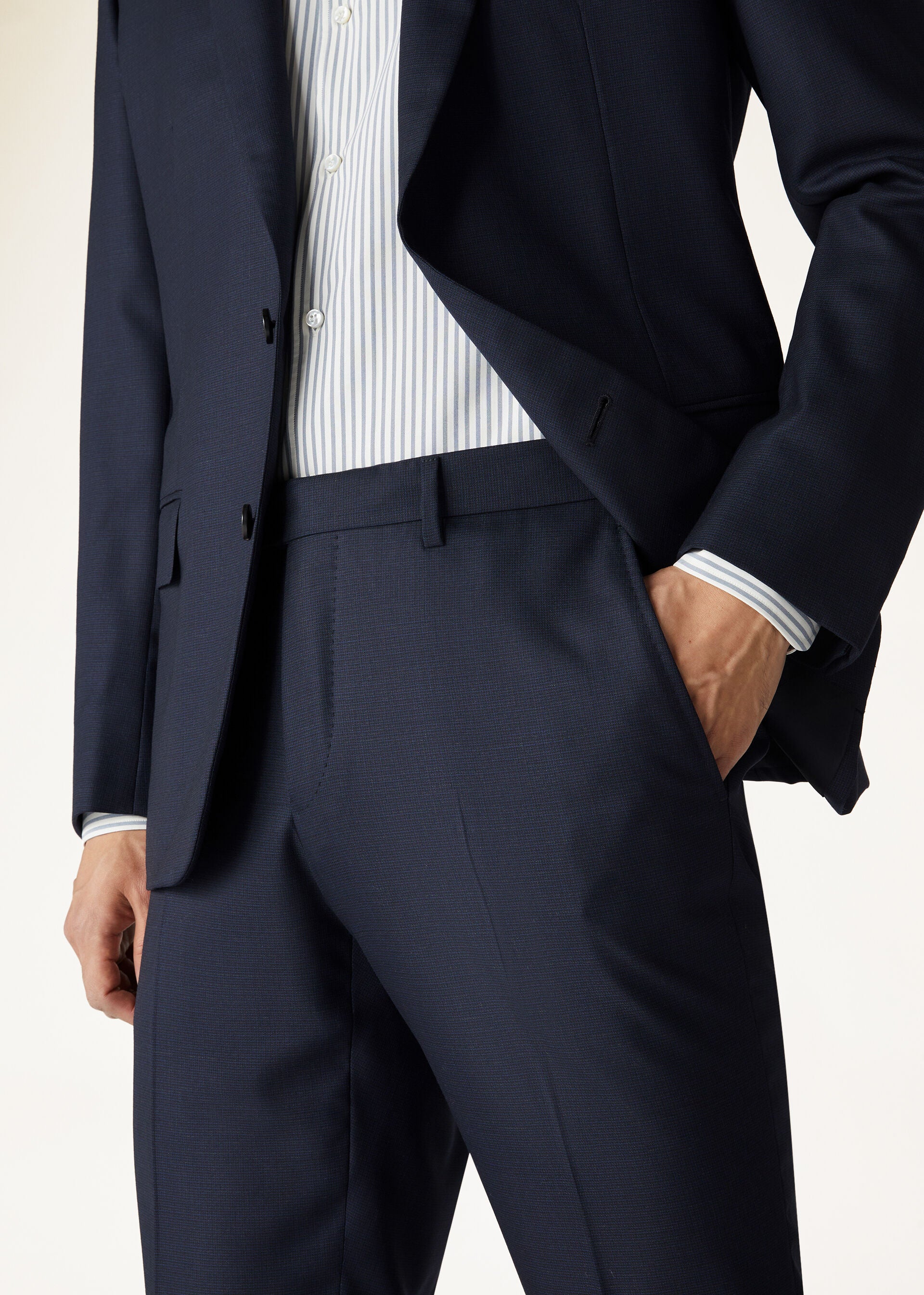 International Suit - Icy Blue
