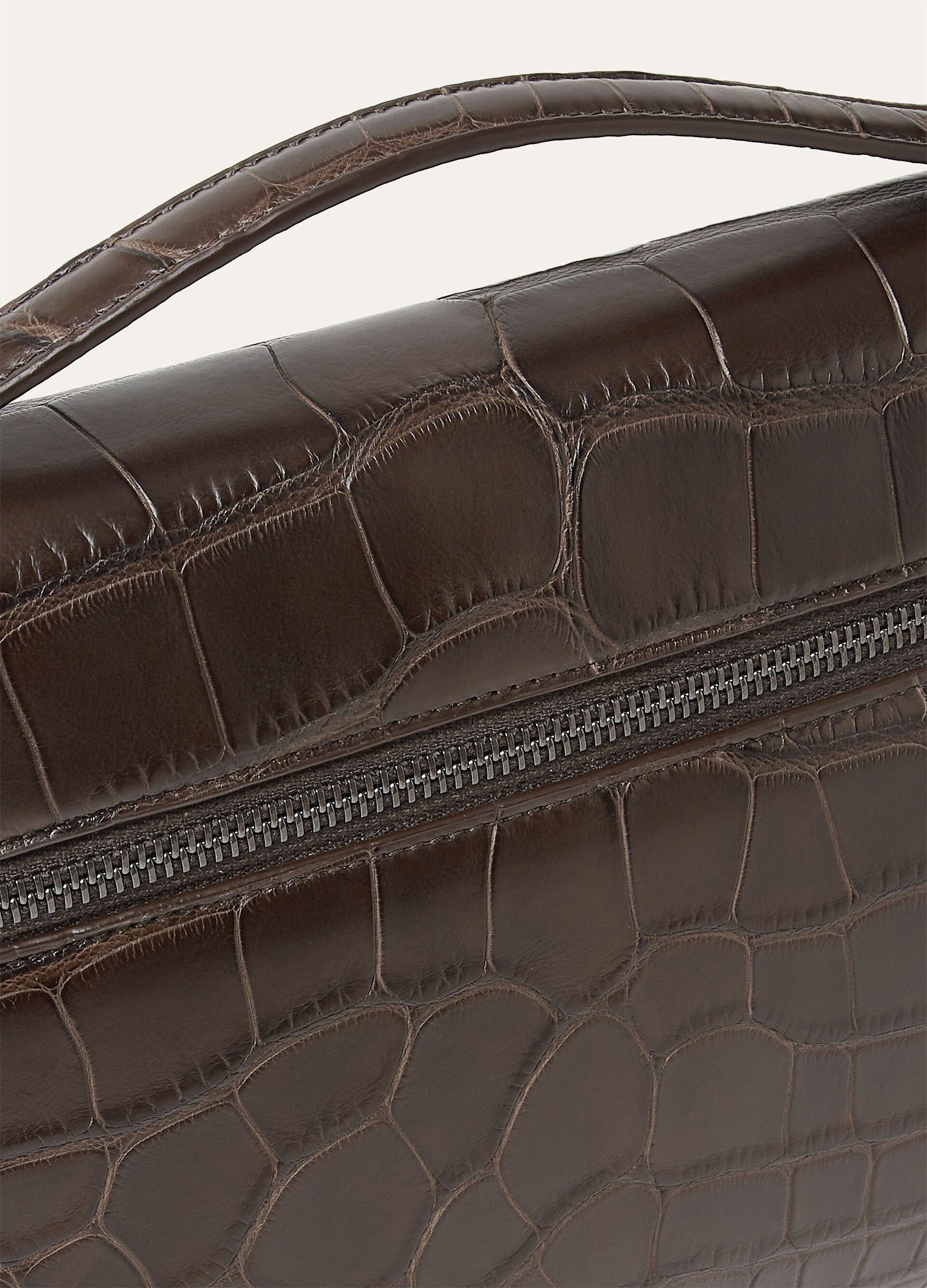 Extra Pouch L29 - Dark Chocolate Licorice/Onyx