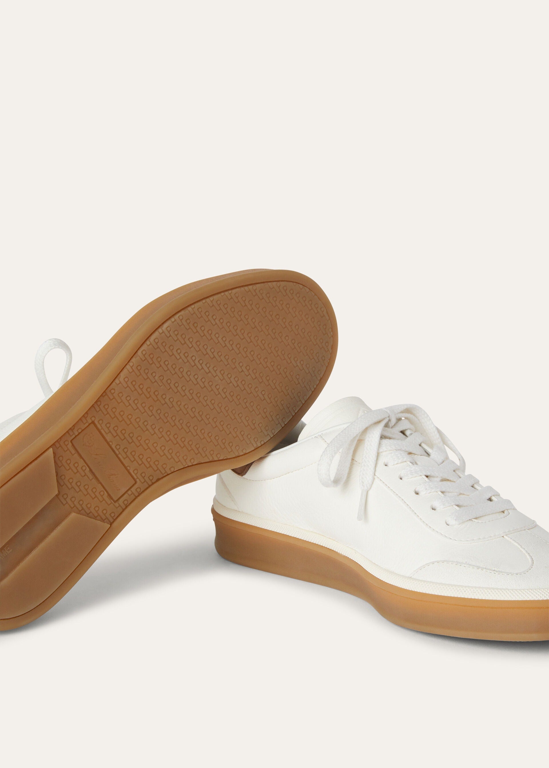 Tennis Walk Sneaker - White