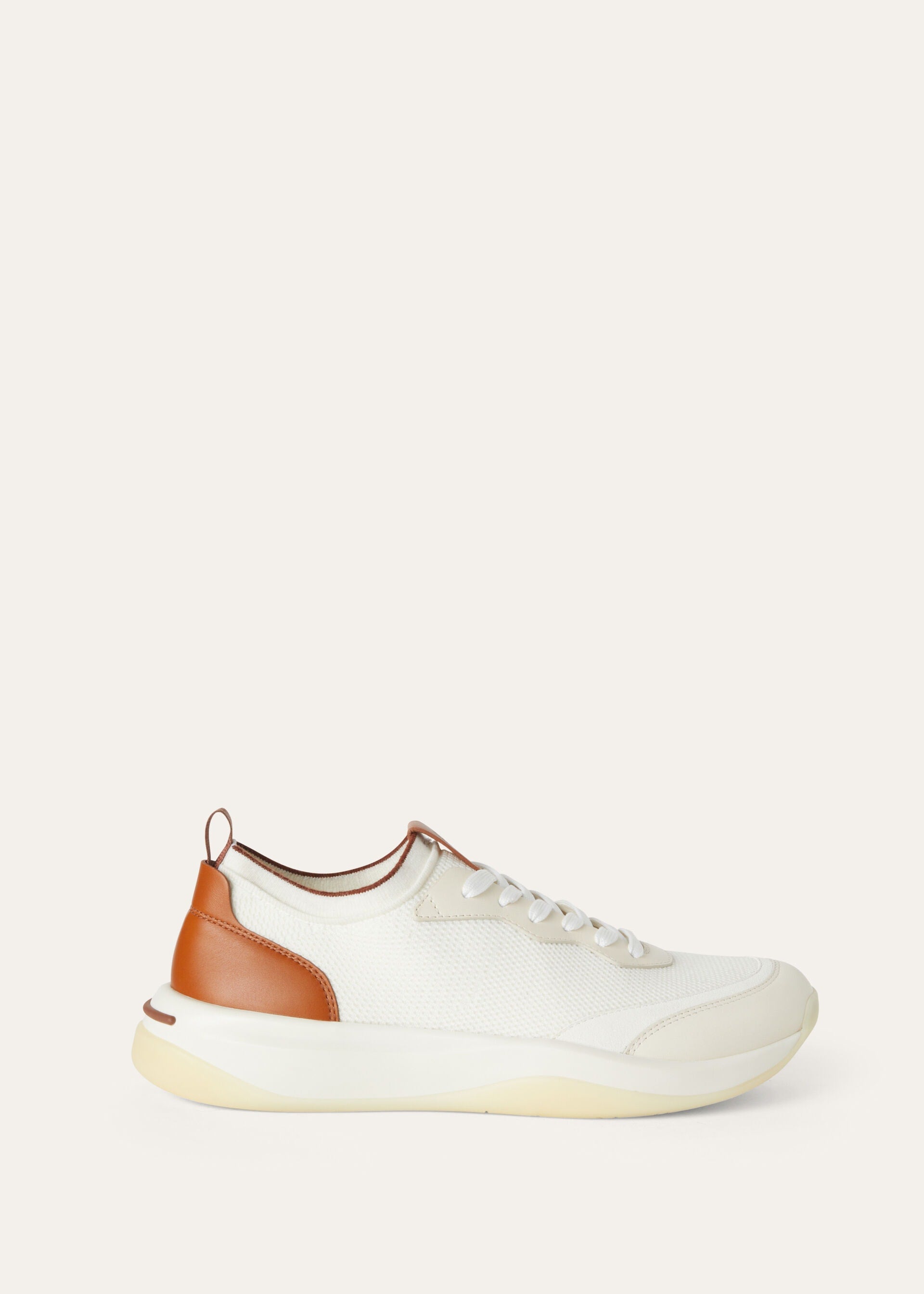 410 LP Walk Wish Sneaker - White
