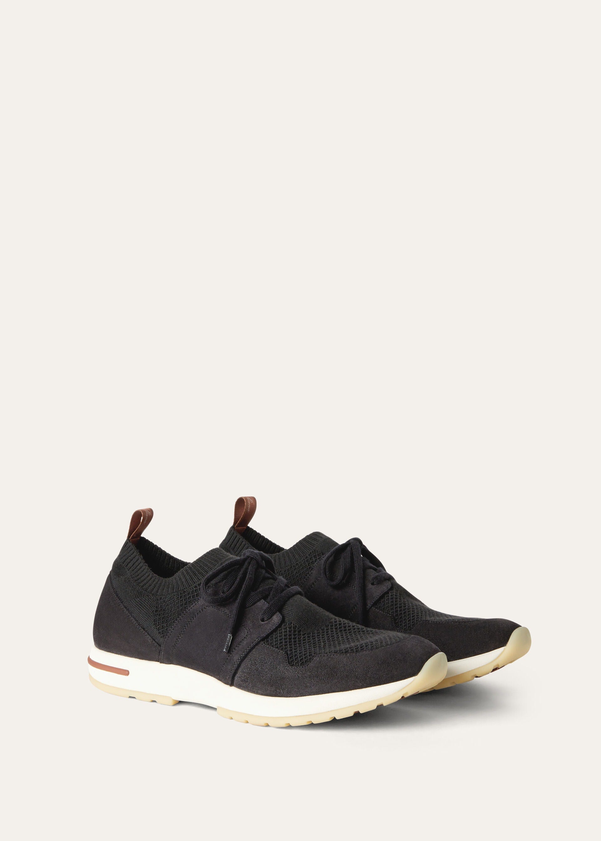 360 LP Flexy Walk Sneaker - Caviar