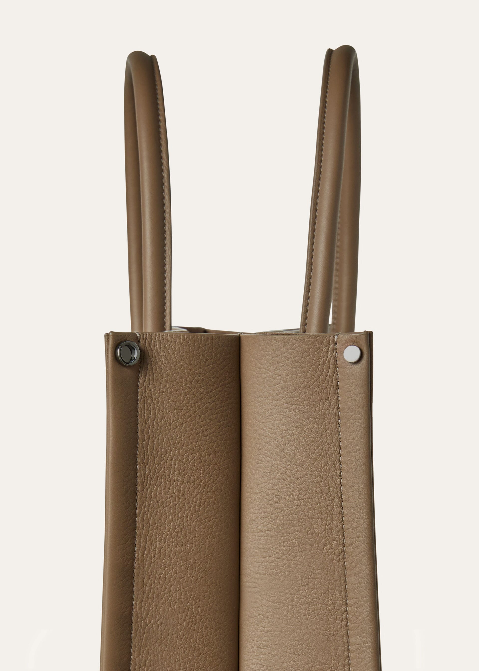 Small Beam tote - Warm Mastic/Onyx