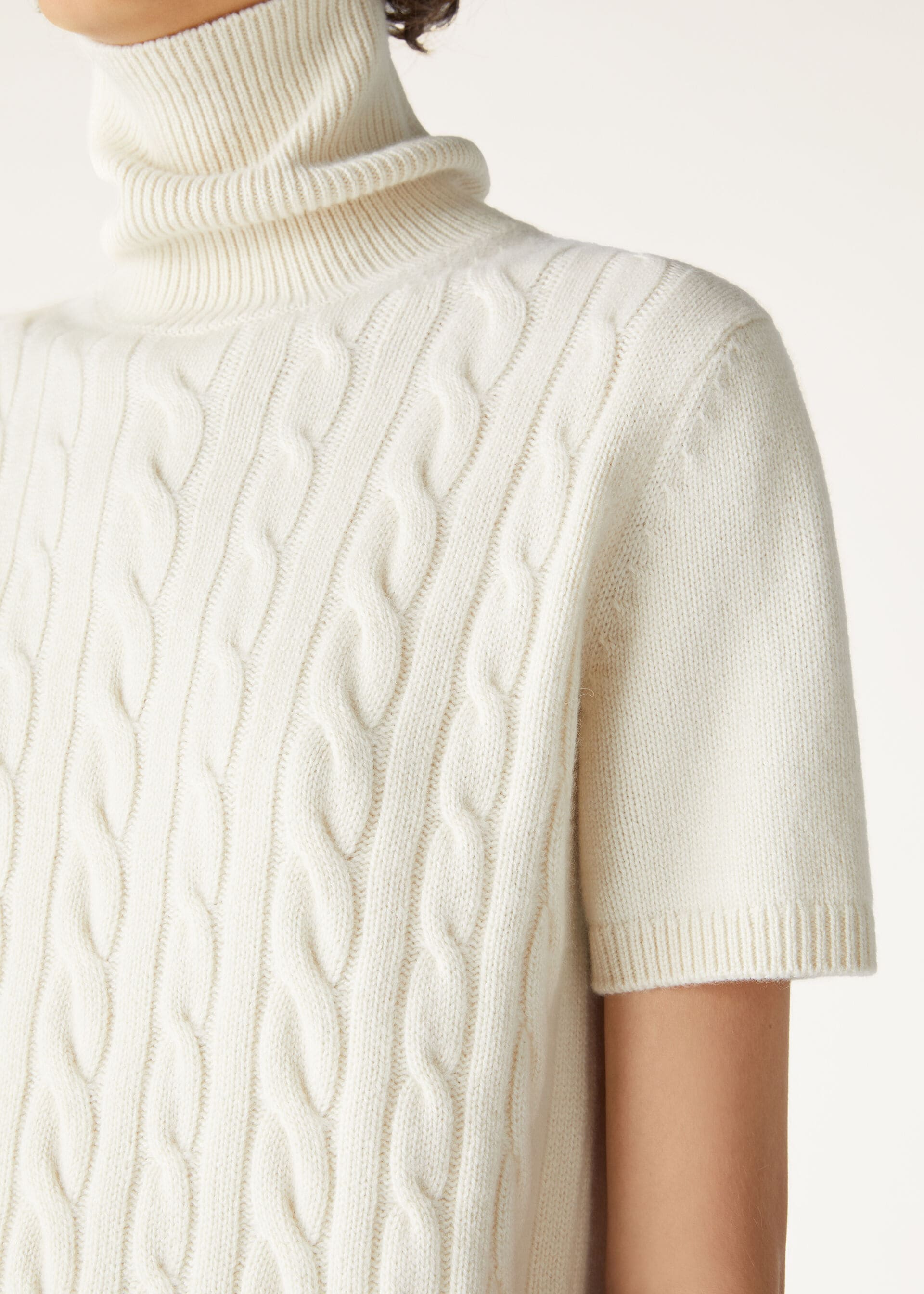 Jubilee Turtleneck - Pure Jubilee
