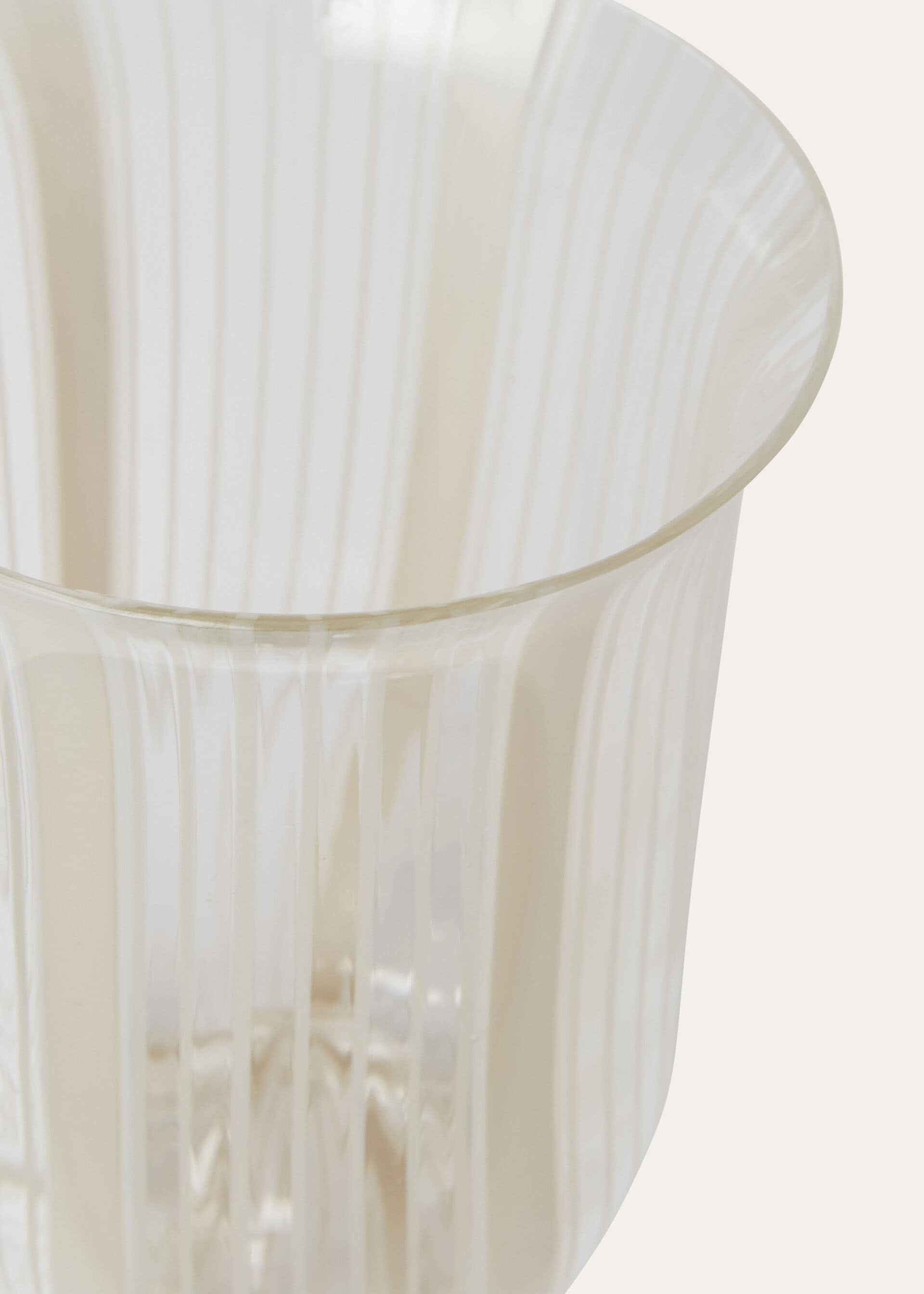 The Filigree Stripe Glass - Pearl Gray