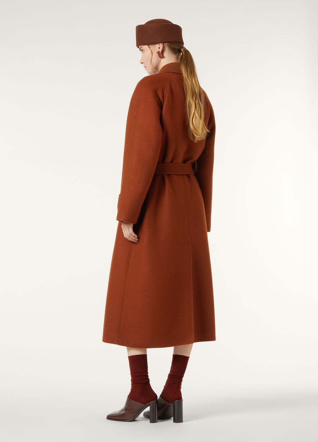Foster Coat - Sanguine Pencil