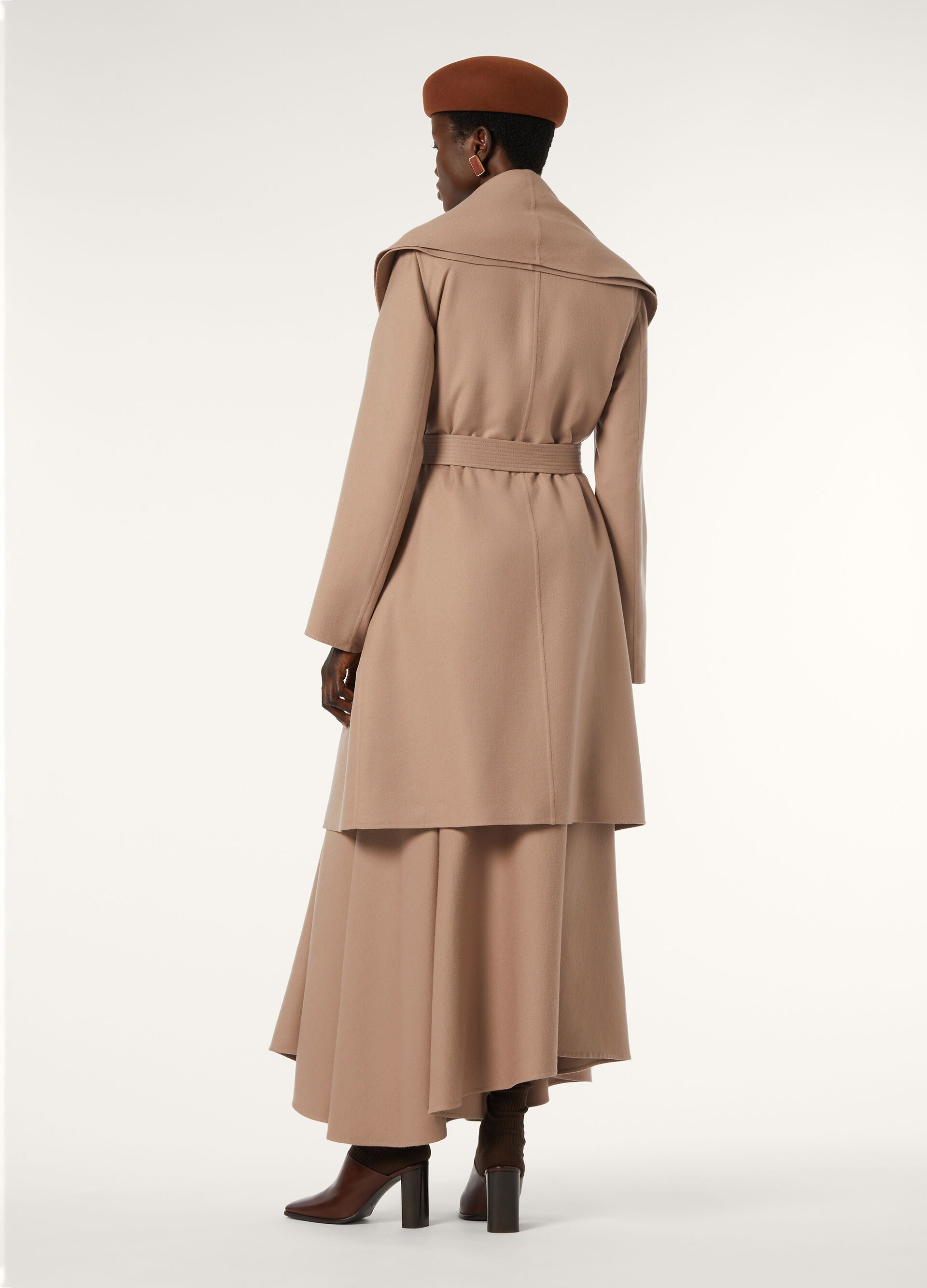 Adriano Royal Lightness™ Coat - Ancient Plaster