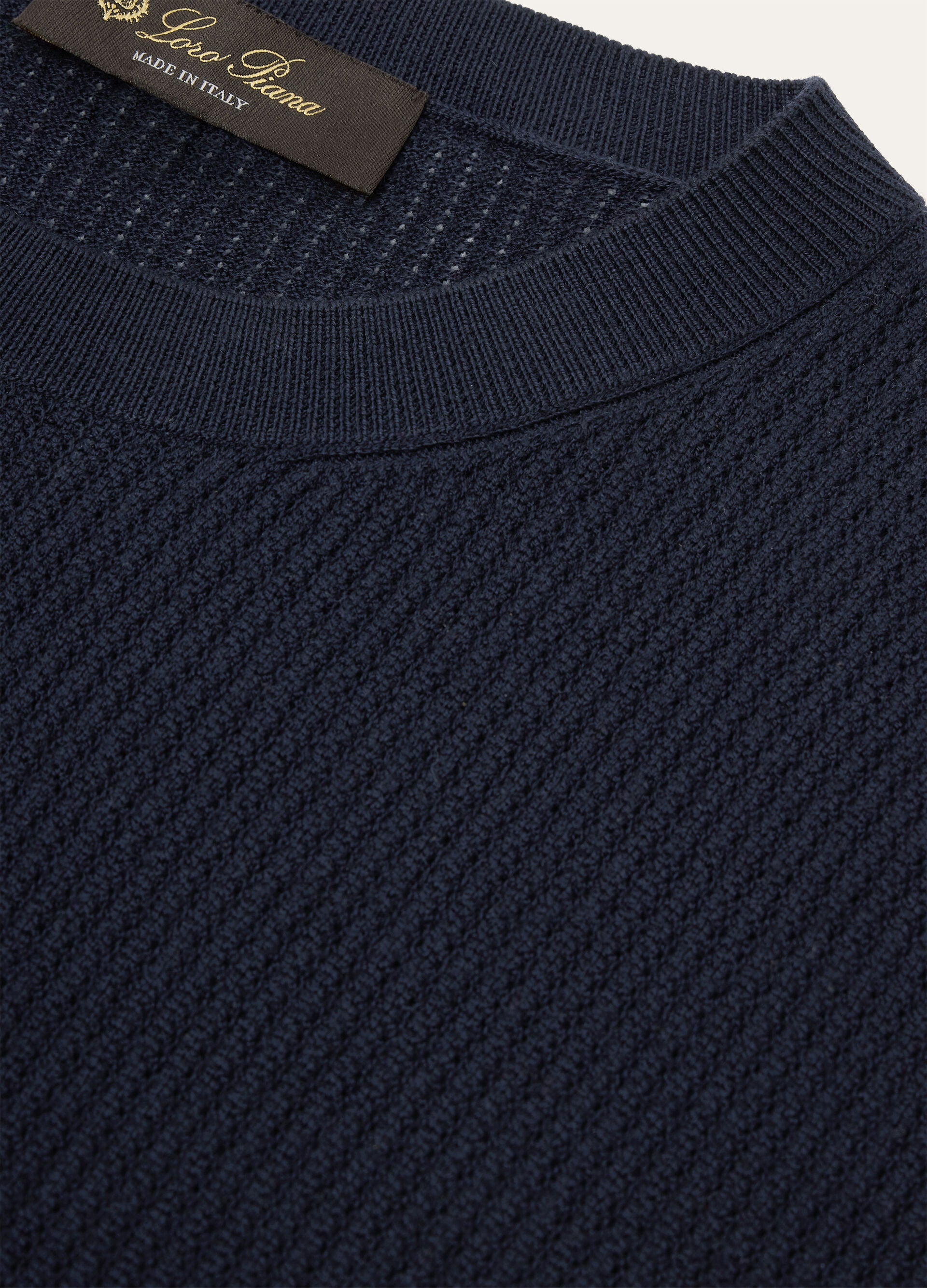 Royal Lightness™ Crewneck - Navy Blue