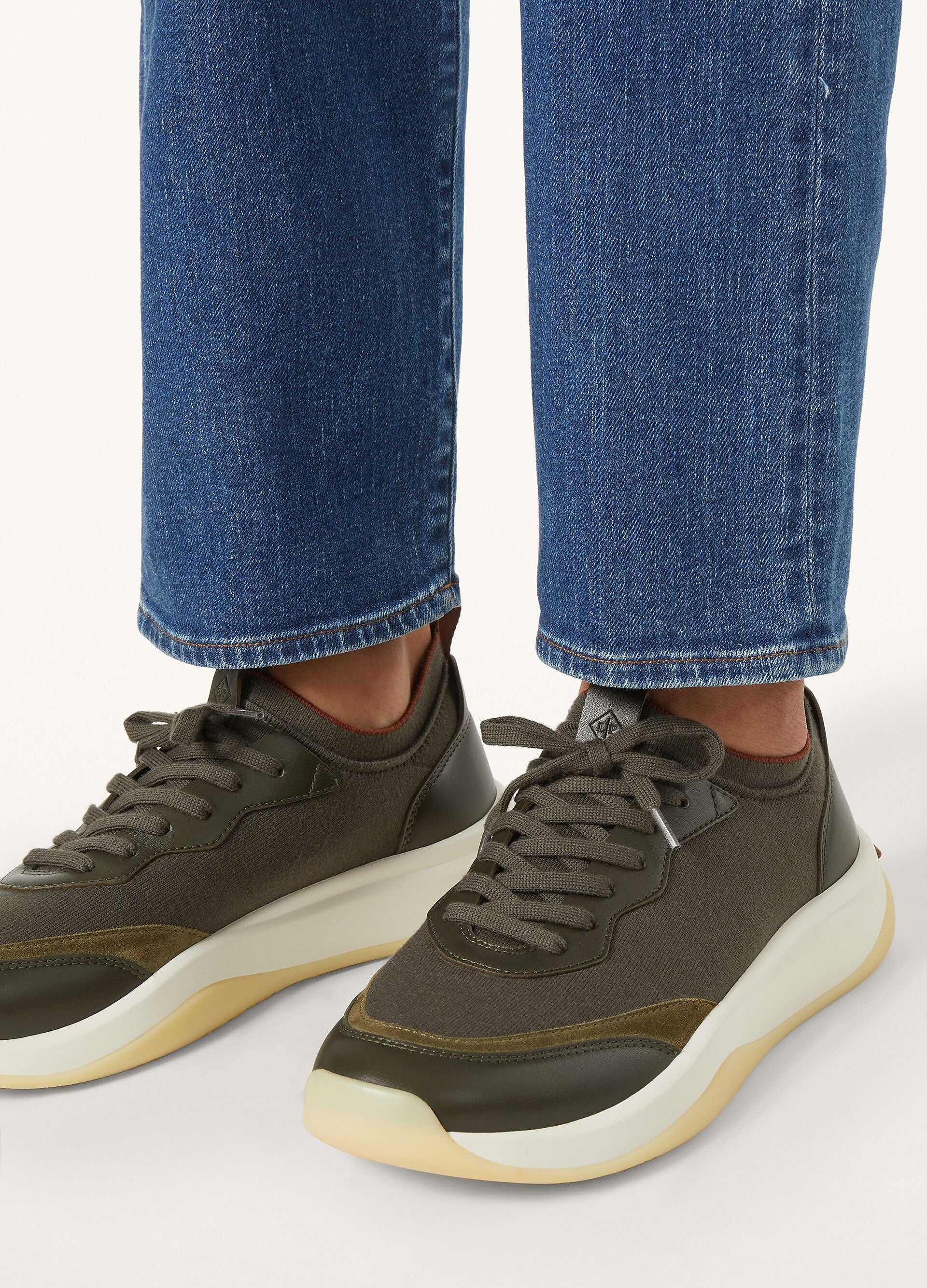 410 LP Walk The Gift of Kings® Sneaker - Reed Green