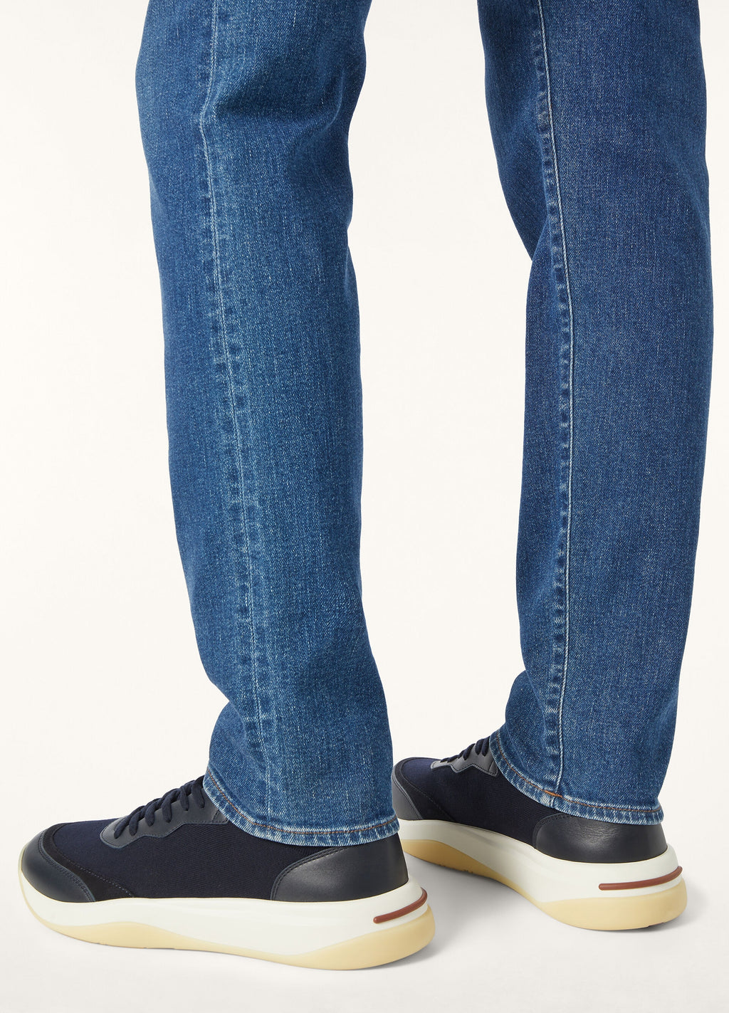 410 LP Walk The Gift of Kings® Sneaker - Navy Blue