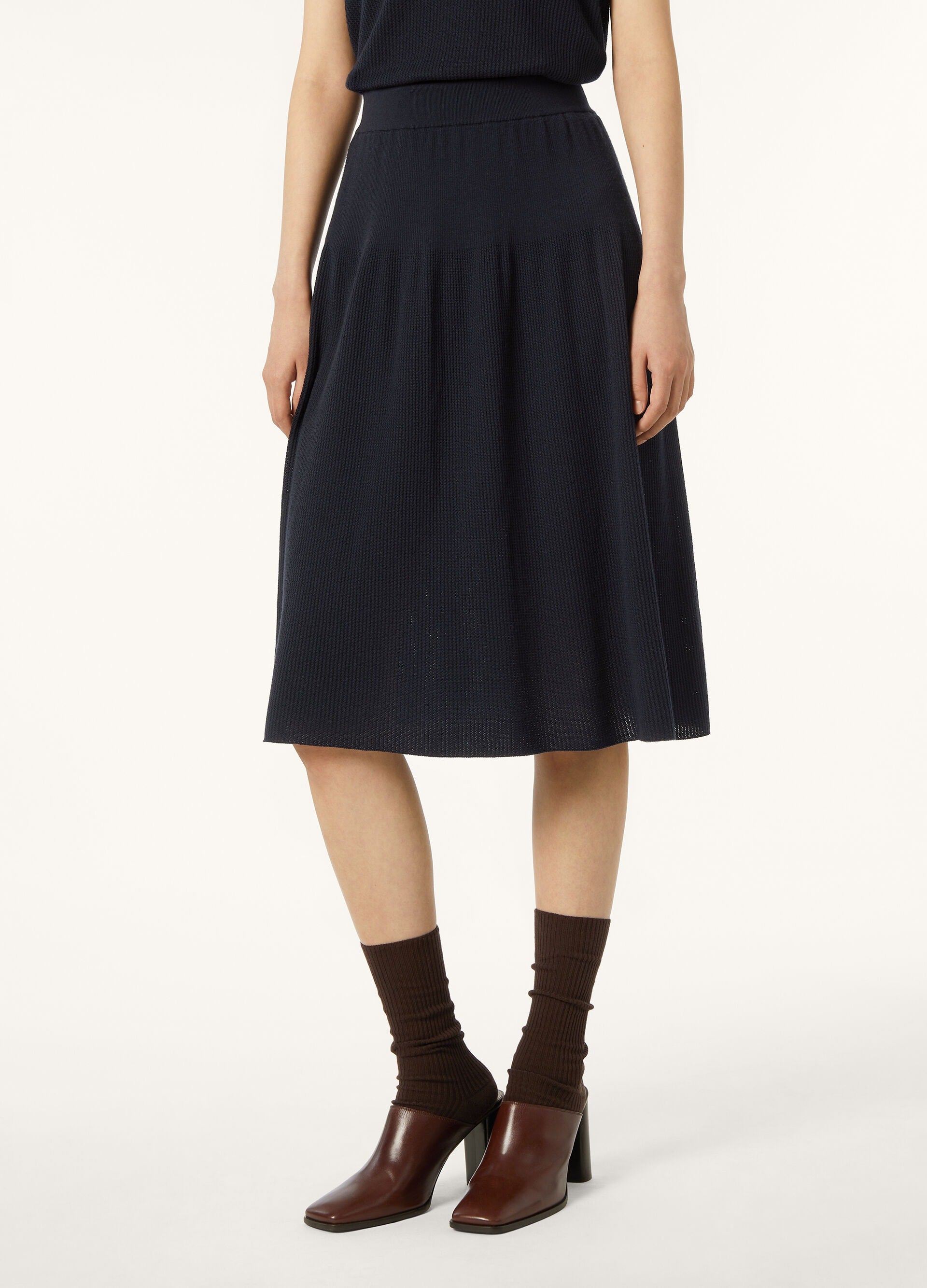 Royal Lightness™ Skirt - Navy Blue