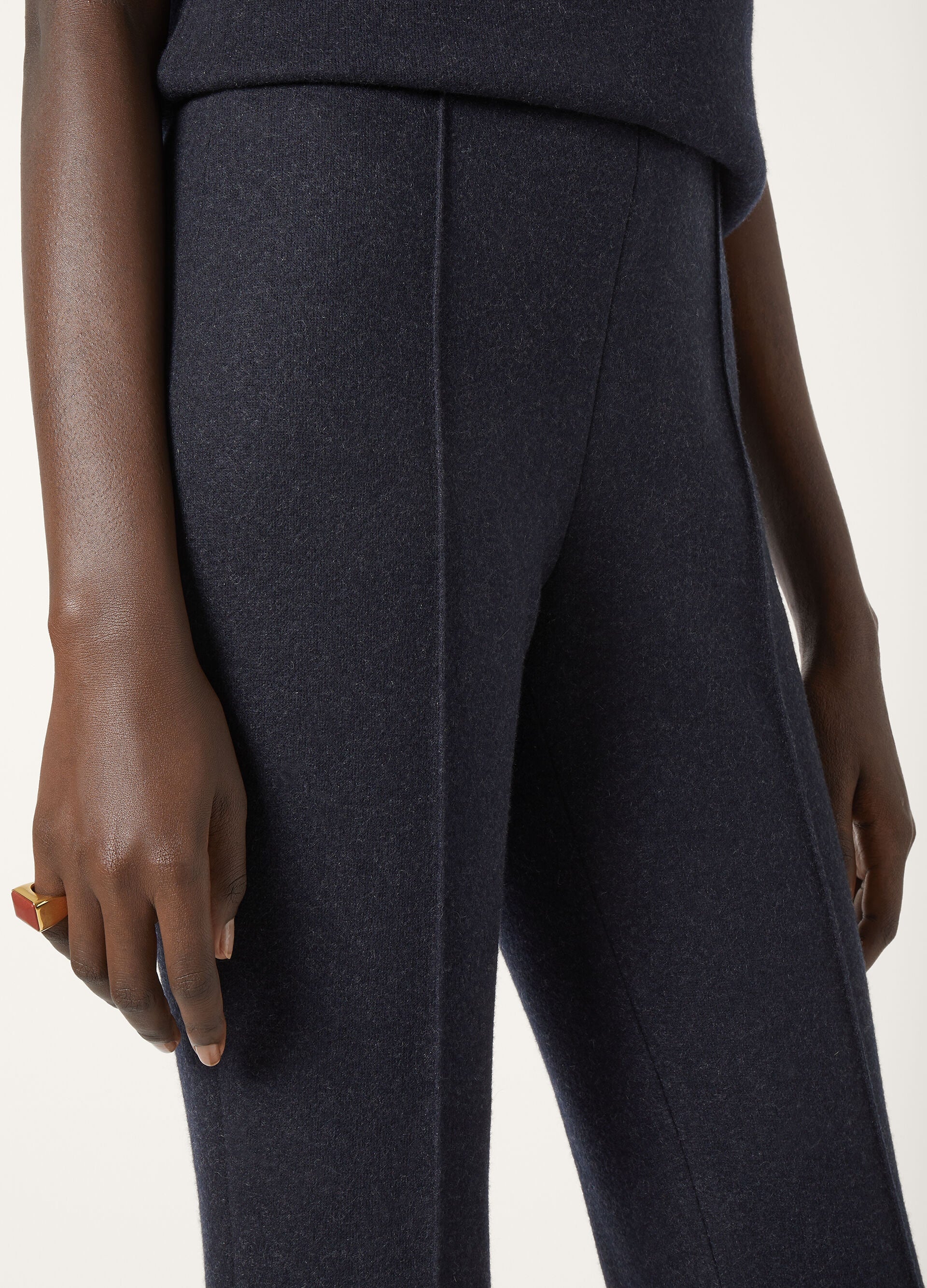 Rio Bodro Pants - Navy Blue