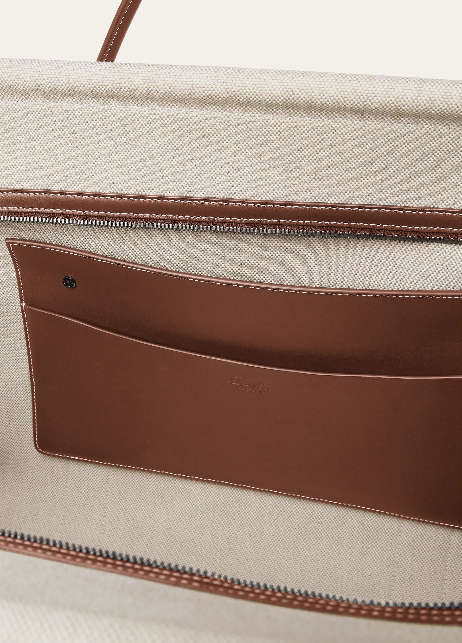 Loom Weekender bag L42 - Natural/Caramel Sugar/Antique Silver