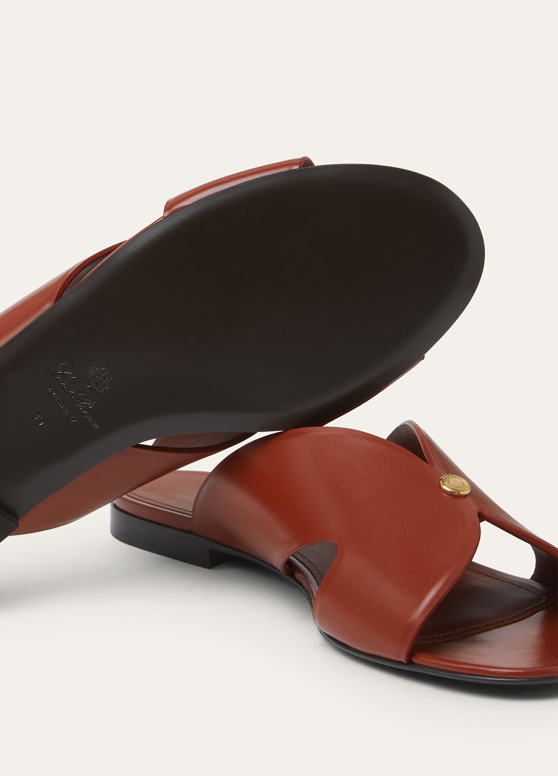 Vera Sandal - Vinegar
