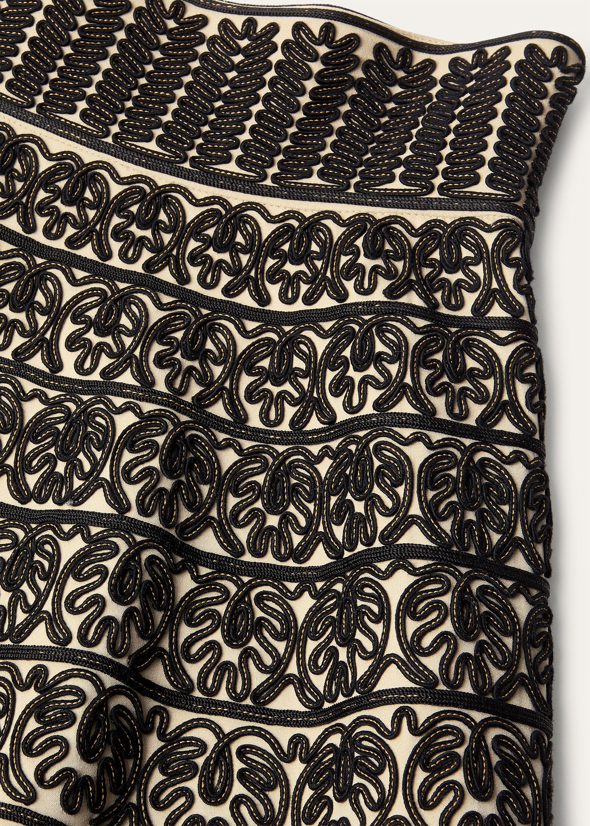 Amely Skirt - Beige/Black
