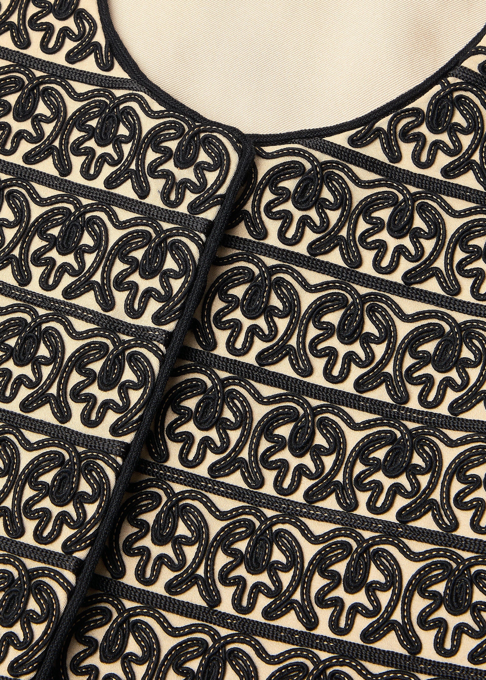 Addie Vest - Beige/Black