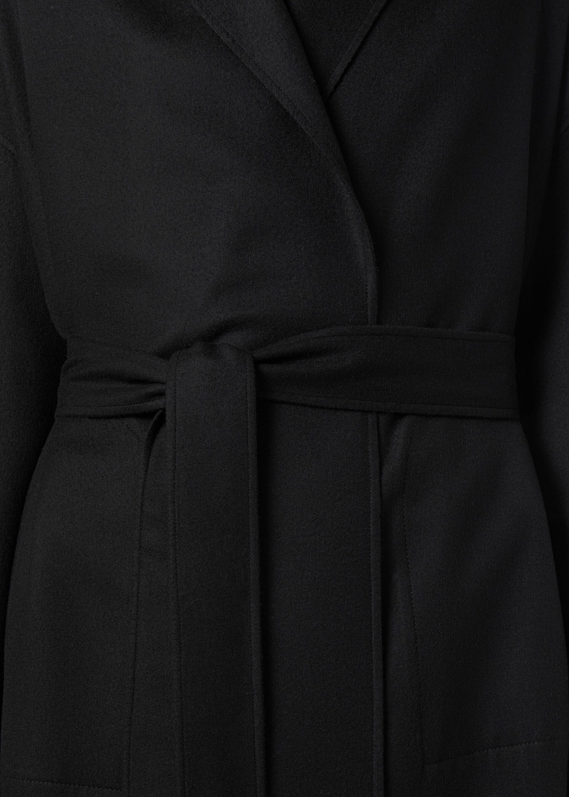 Dorian Royal Lightness™ Coat - Black